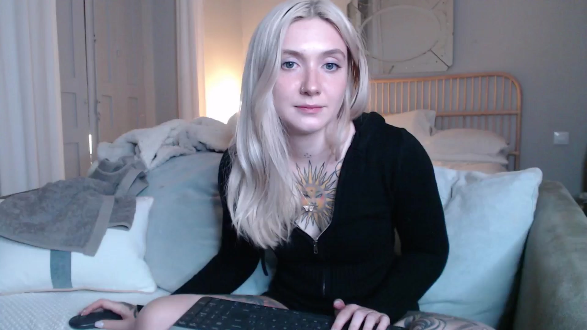 Gallery image thumbnail from Tattoo_bbgirl's myfreecams stream on, 01/02/2025, 21:56 image 4 of 20
