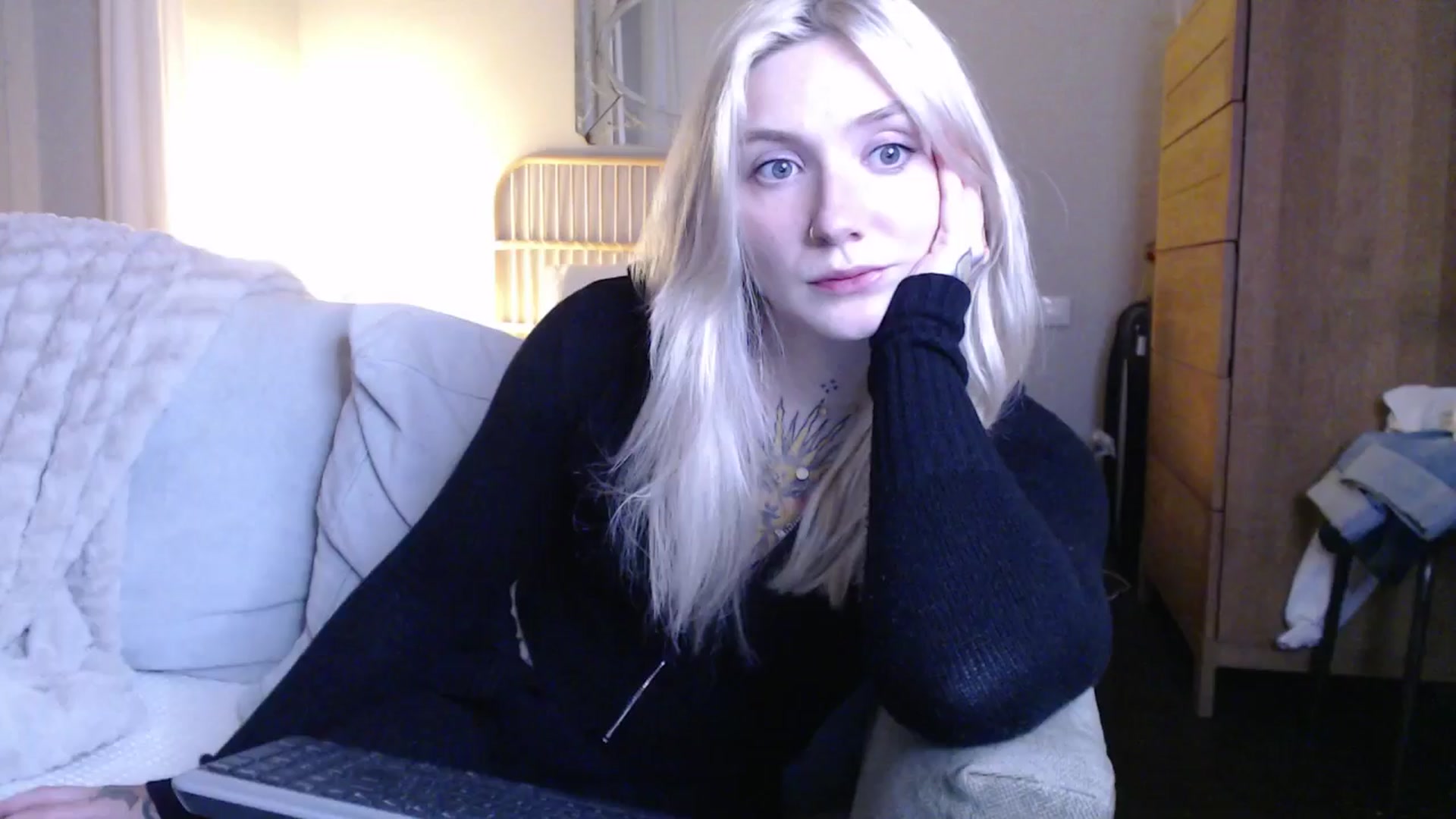 Gallery image thumbnail from Tattoo_bbgirl's myfreecams stream on, 01/04/2025, 21:50 image 16 of 20