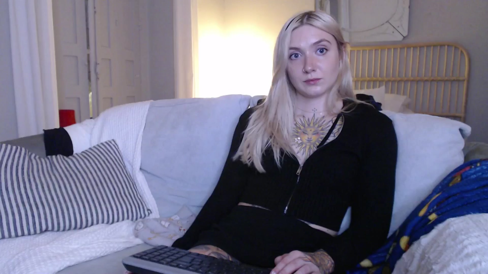 Gallery image thumbnail from Tattoo_bbgirl's myfreecams stream on, 01/09/2025, 18:27 image 10 of 20
