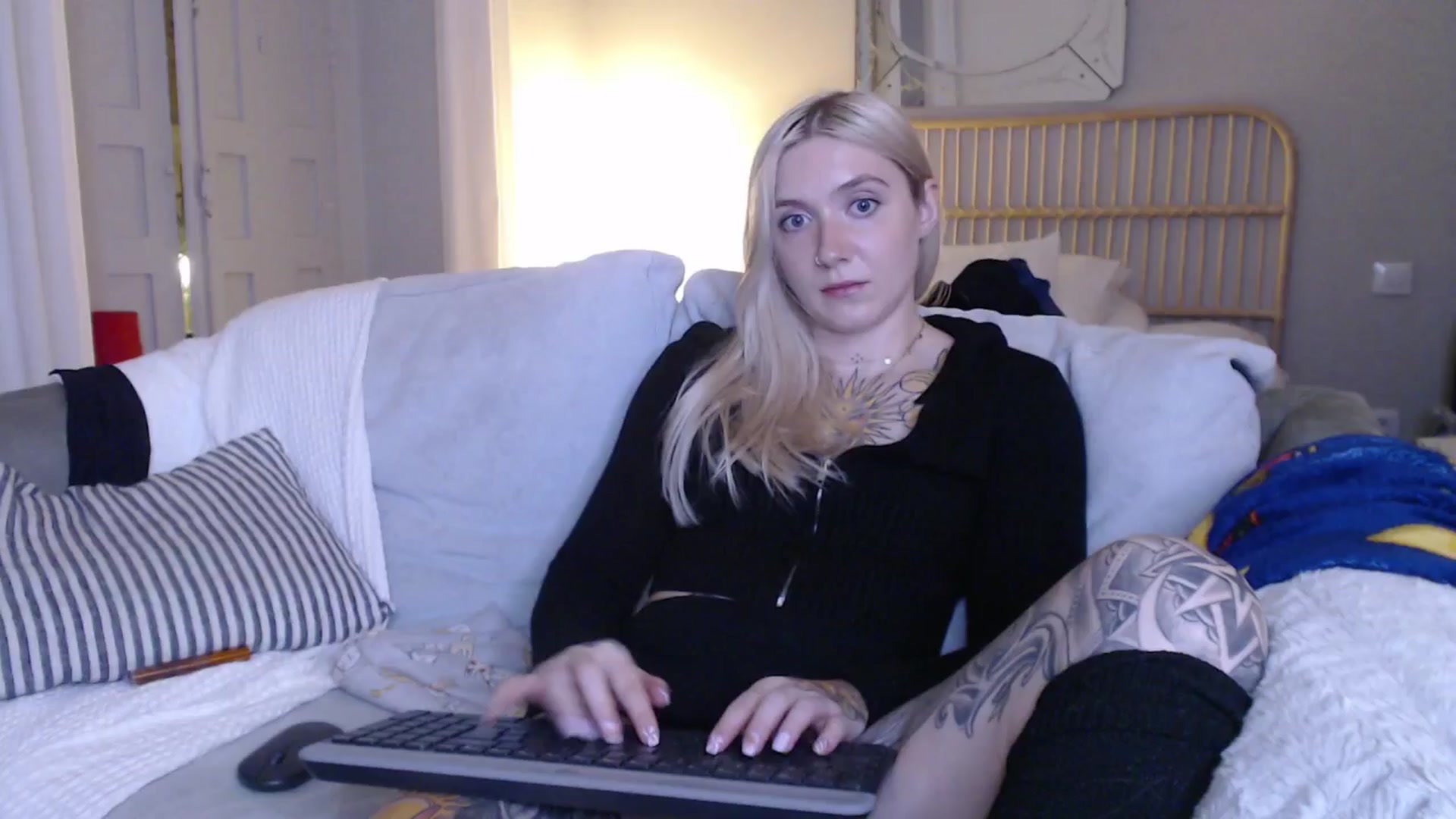 Gallery image thumbnail from Tattoo_bbgirl's myfreecams stream on, 01/09/2025, 22:25 image 8 of 20