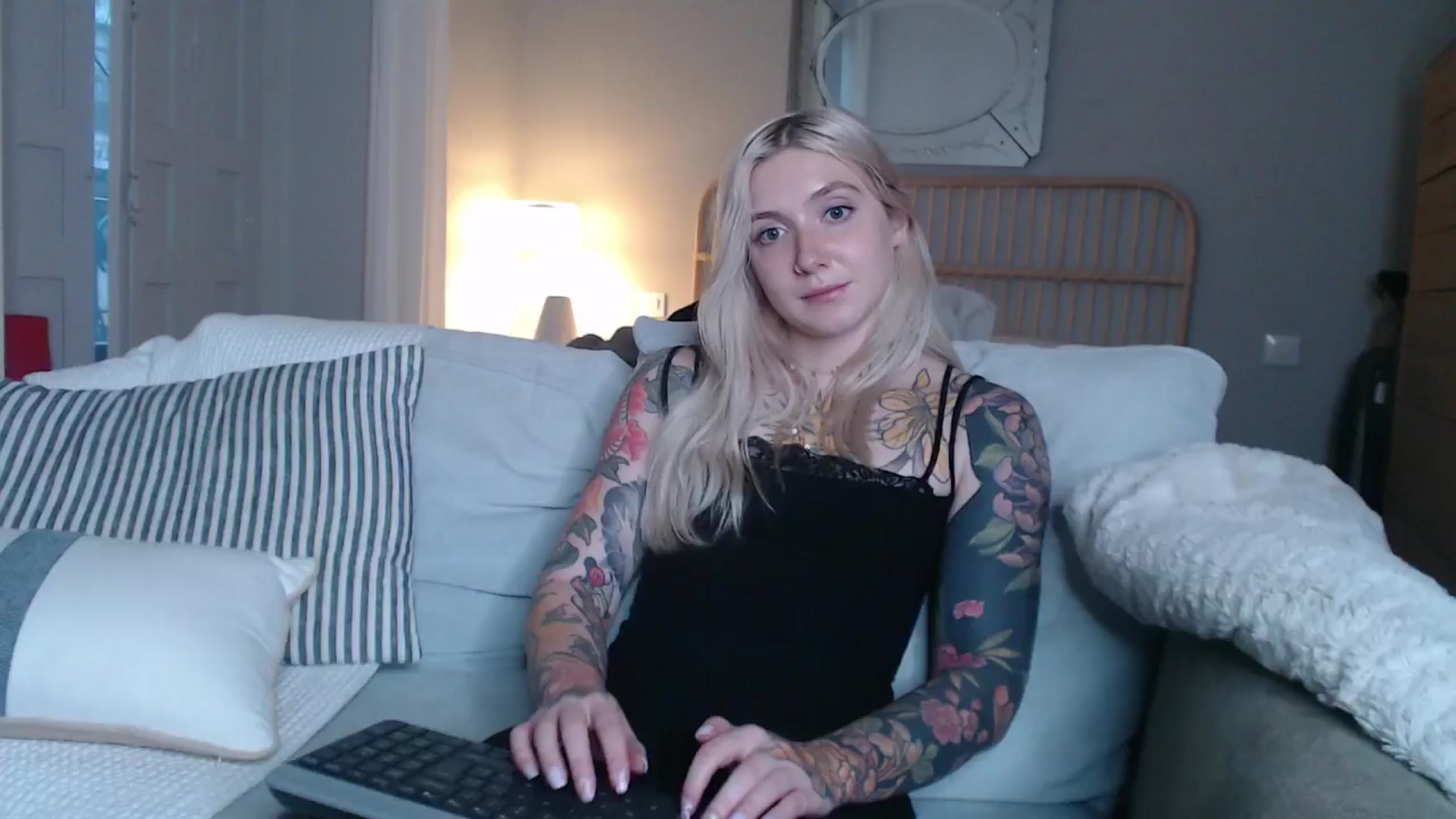 Gallery image thumbnail from Tattoo_bbgirl's myfreecams stream on, 01/10/2025, 17:18 image 15 of 20