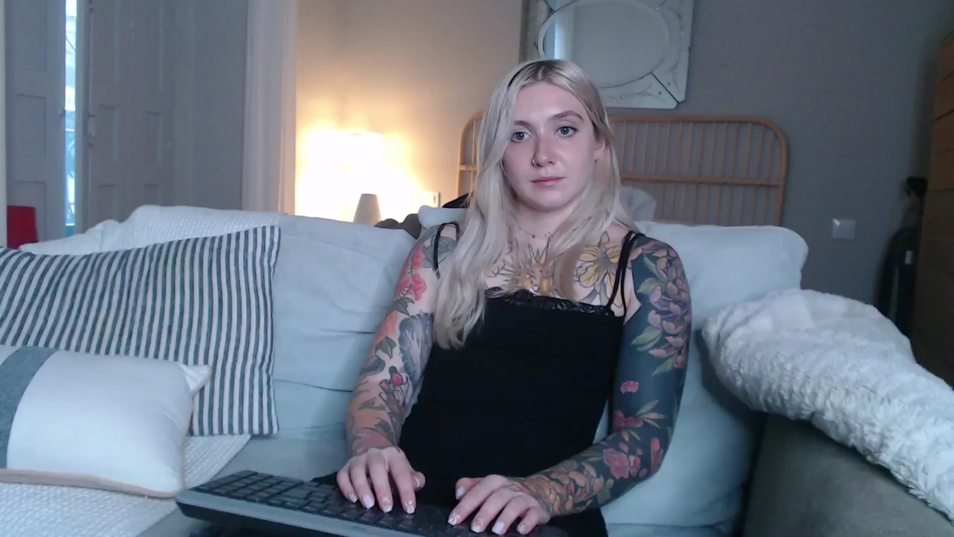 Gallery image thumbnail from Tattoo_bbgirl's myfreecams stream on, 01/10/2025, 17:18 image 6 of 20