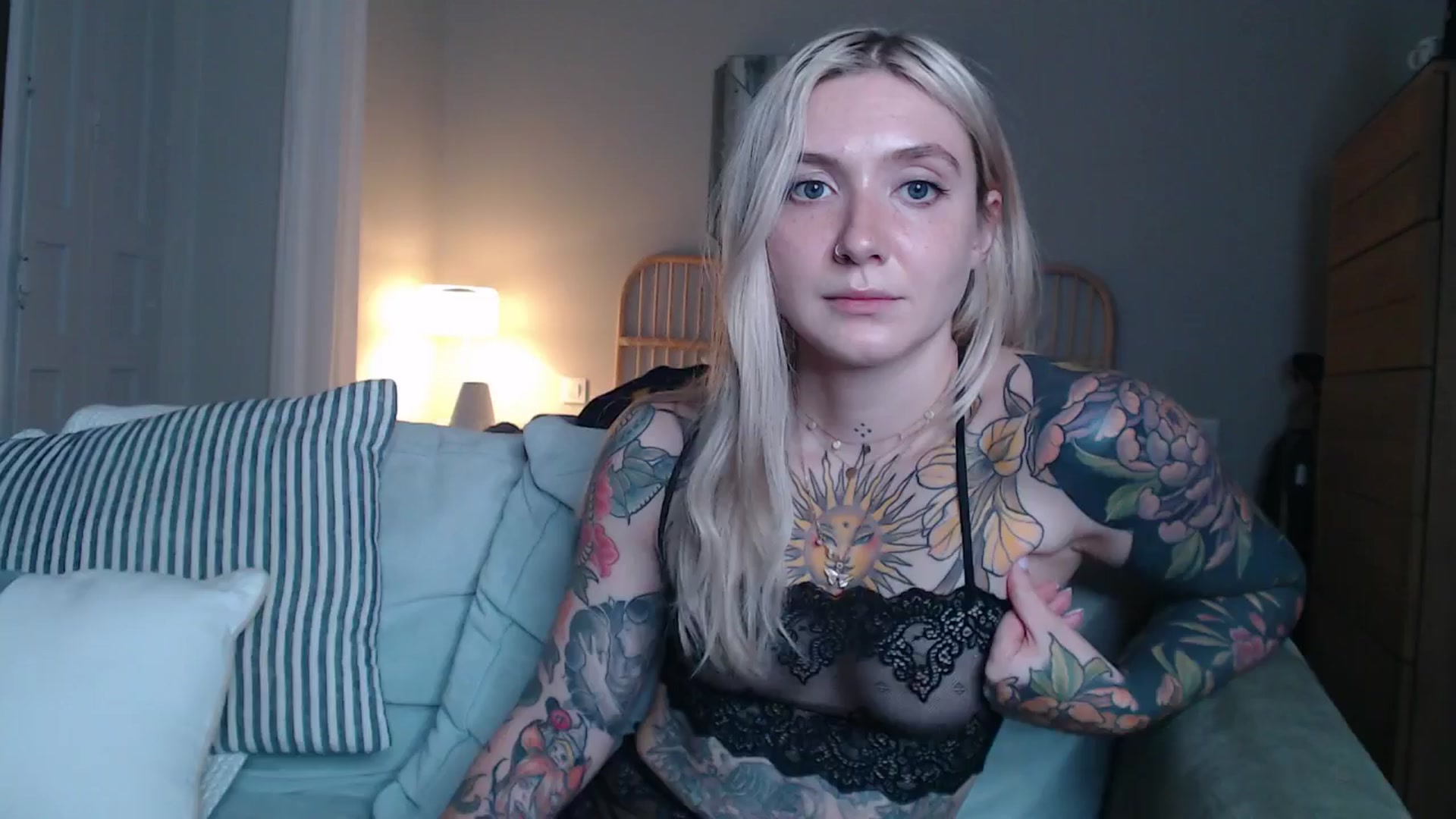 Gallery image thumbnail from Tattoo_bbgirl's myfreecams stream on, 01/10/2025, 21:07 image 8 of 20