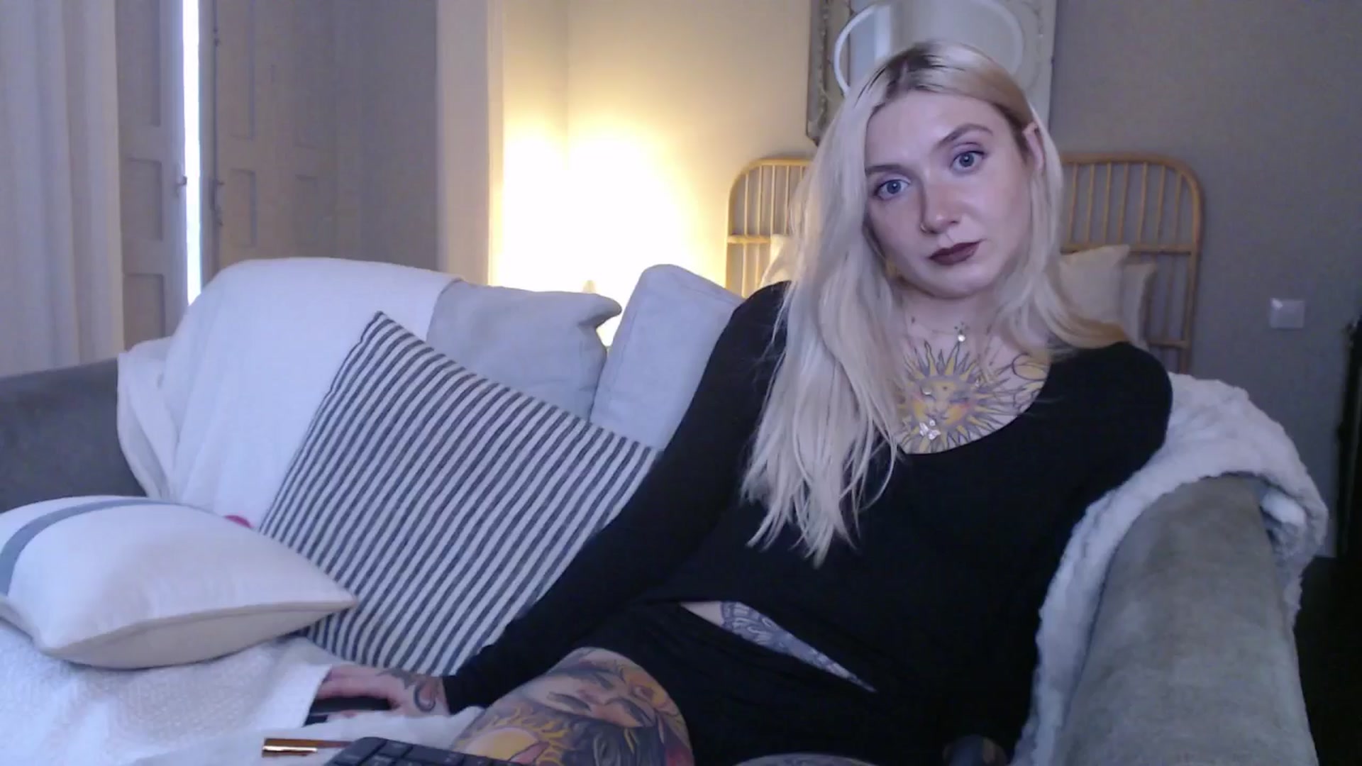 Gallery image thumbnail from Tattoo_bbgirl's myfreecams stream on, 01/20/2025, 16:32 image 14 of 20
