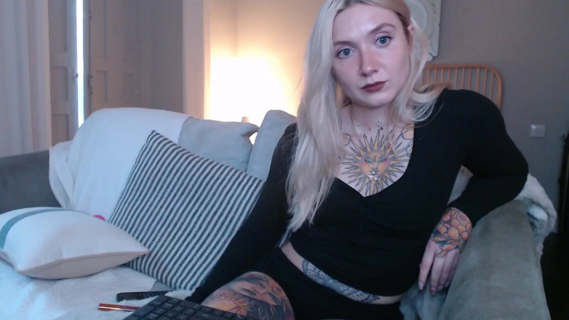 Gallery image thumbnail from Tattoo_bbgirl's myfreecams stream on, 01/20/2025, 16:32 image 13 of 20