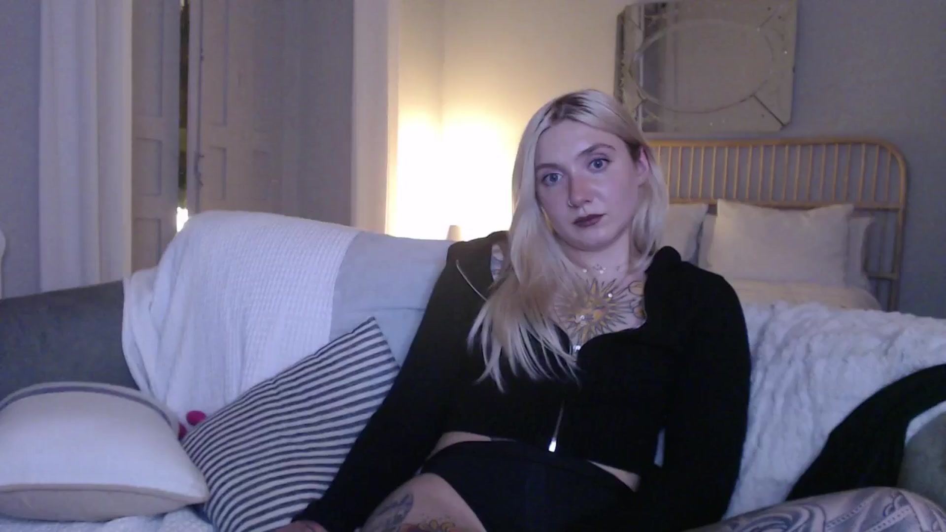Gallery image thumbnail from Tattoo_bbgirl's myfreecams stream on, 01/20/2025, 21:26 image 19 of 20