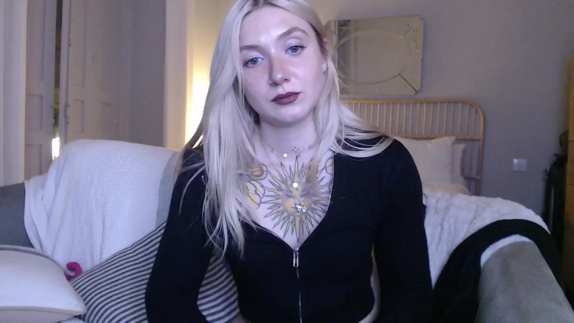 Gallery image thumbnail from Tattoo_bbgirl's myfreecams stream on, 01/20/2025, 21:26 image 12 of 20