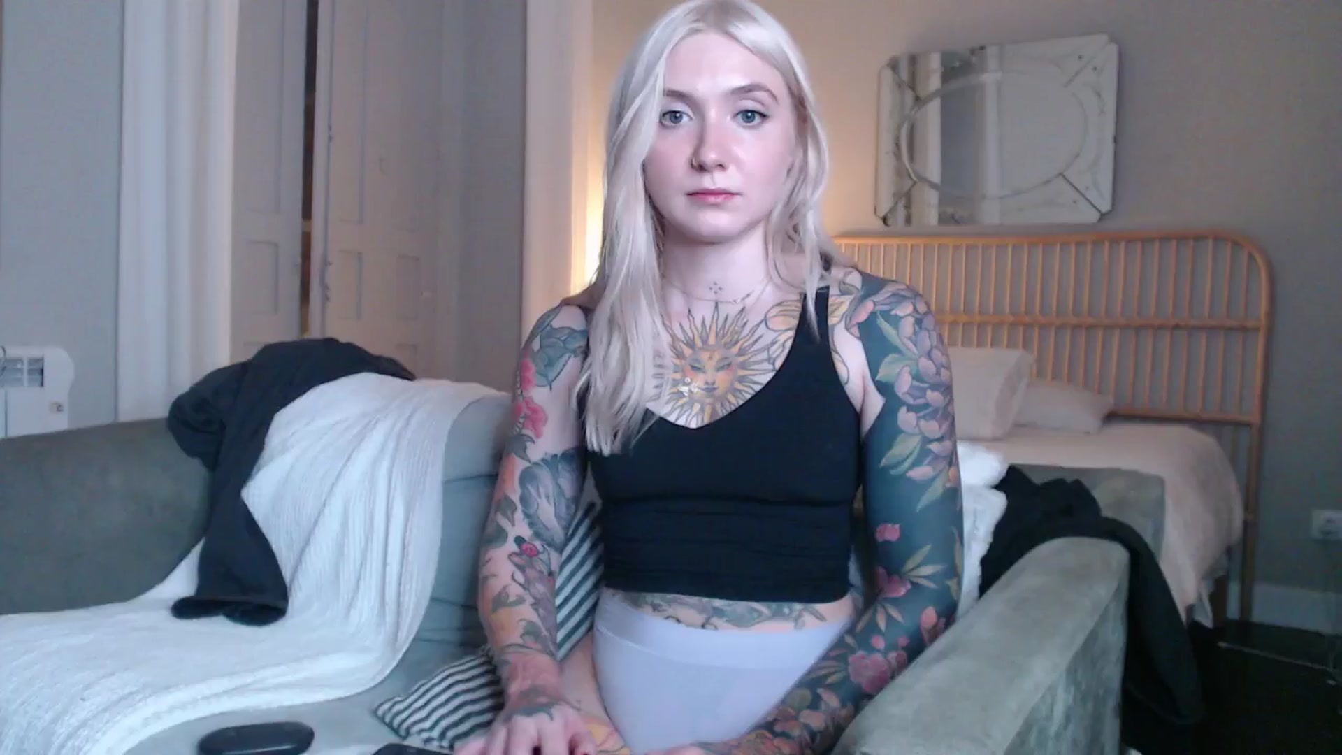Gallery image thumbnail from Tattoo_bbgirl's myfreecams stream on, 01/22/2025, 21:12 image 9 of 20