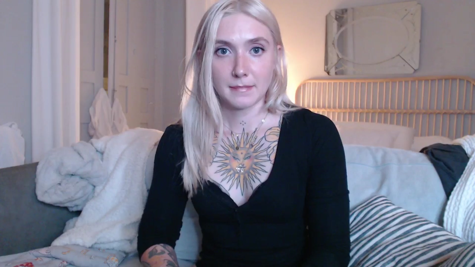 Gallery image thumbnail from Tattoo_bbgirl's myfreecams stream on, 01/25/2025, 22:36 image 18 of 20
