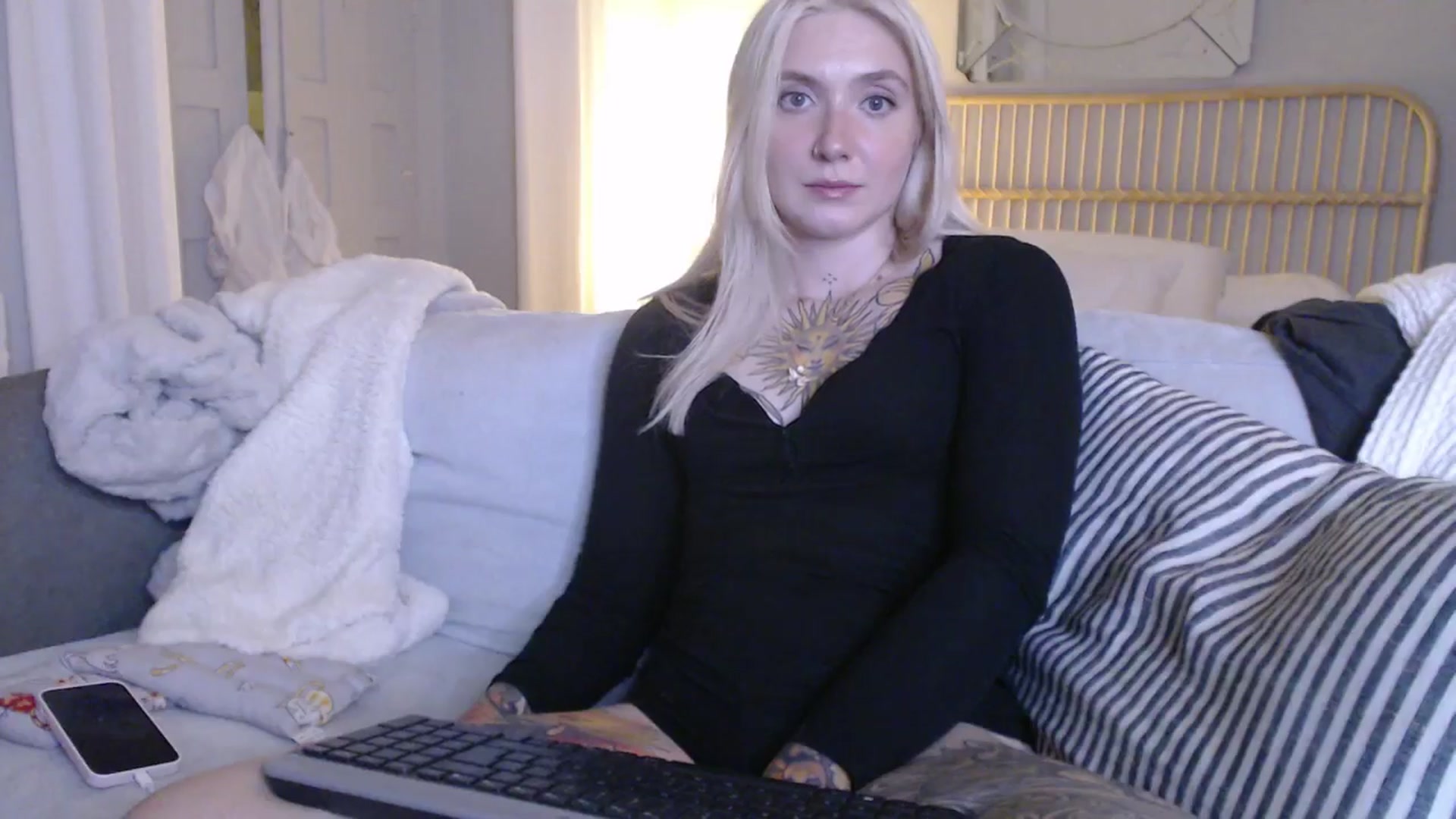 Gallery image thumbnail from Tattoo_bbgirl's myfreecams stream on, 01/25/2025, 22:36 image 3 of 20