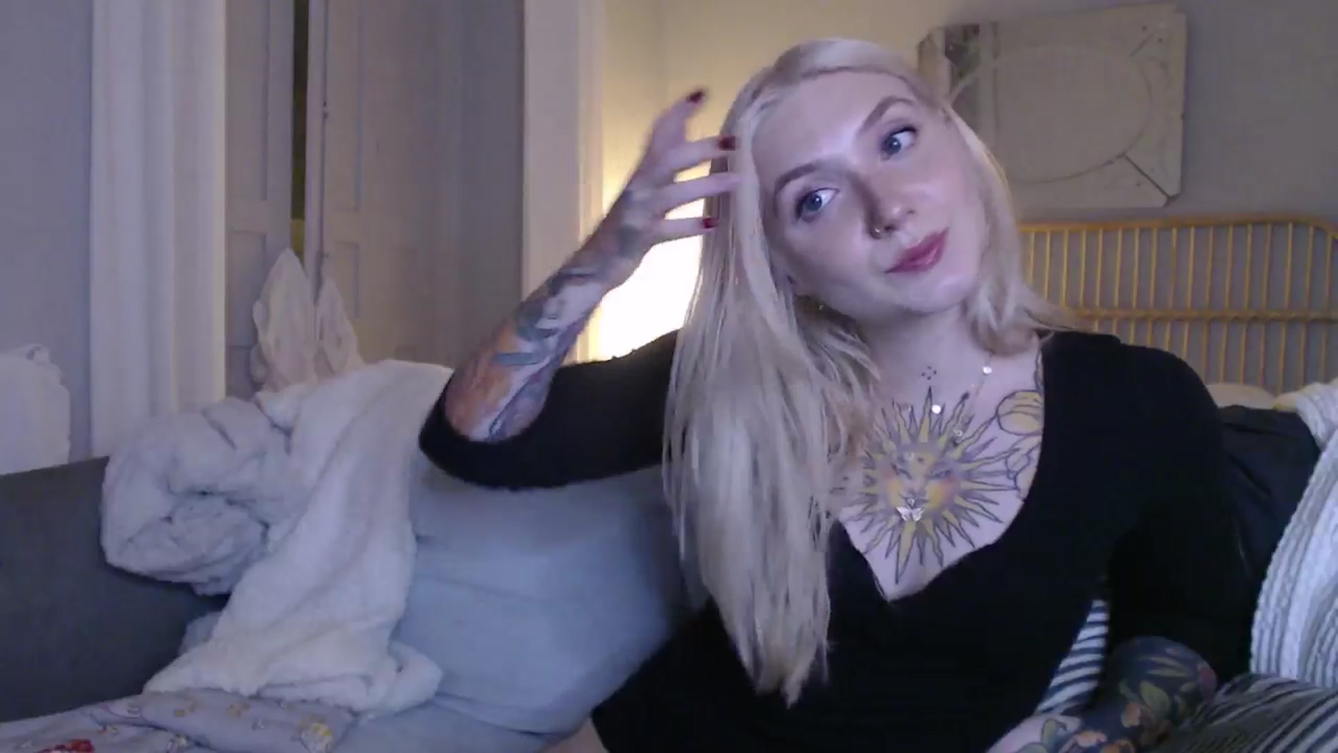 Gallery image thumbnail from Tattoo_bbgirl's myfreecams stream on, 01/25/2025, 22:36 image 19 of 20
