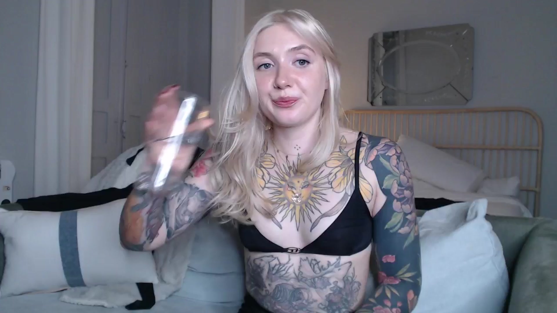 Gallery image thumbnail from Tattoo_bbgirl's myfreecams stream on, 01/27/2025, 21:23 image 1 of 20