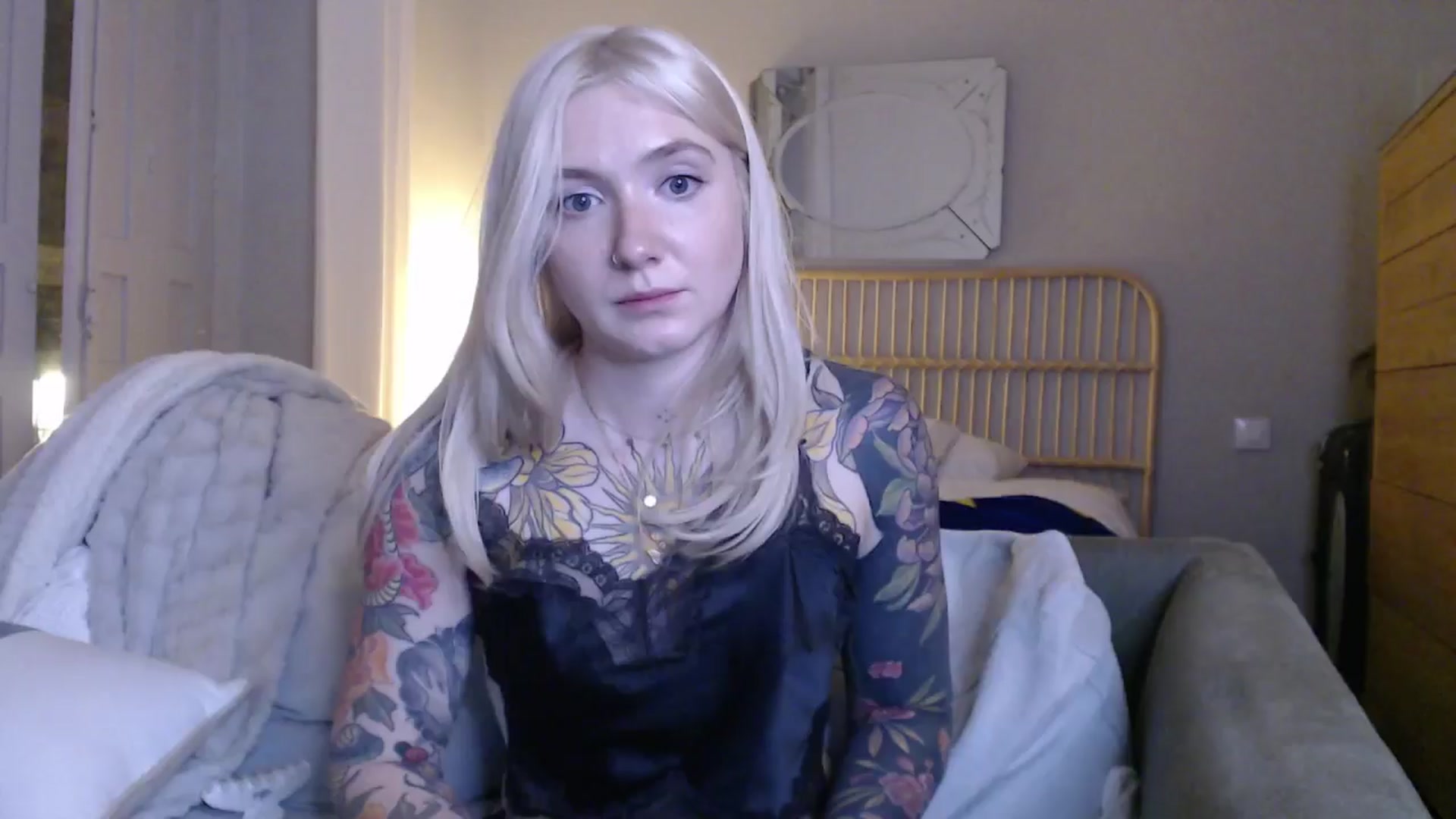 Gallery image thumbnail from Tattoo_bbgirl's myfreecams stream on, 01/28/2025, 19:08 image 15 of 20