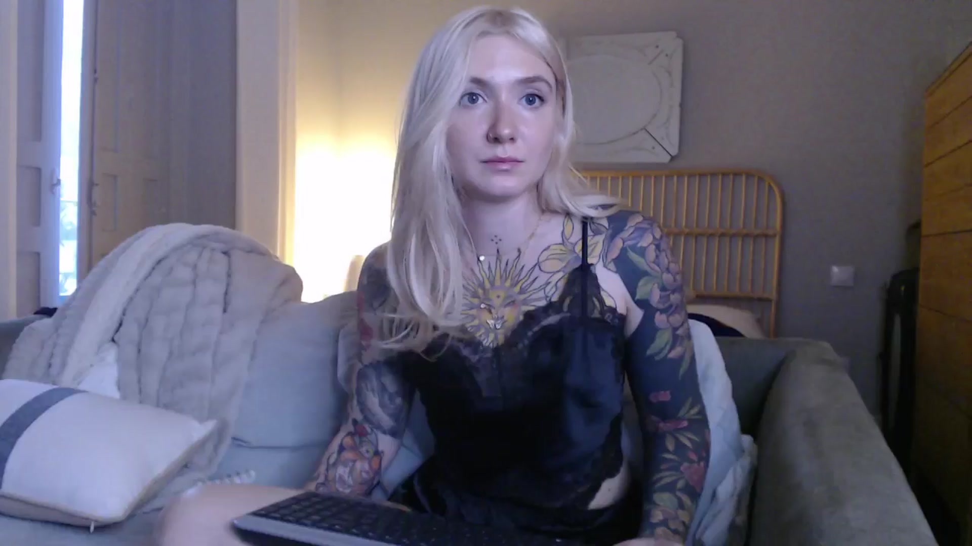 Gallery image thumbnail from Tattoo_bbgirl's myfreecams stream on, 01/28/2025, 19:08 image 4 of 20