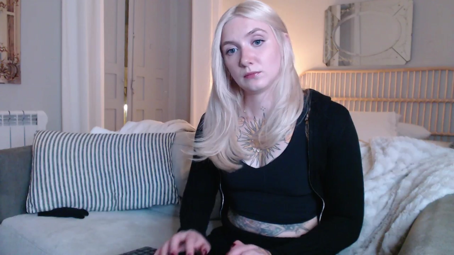 Gallery image thumbnail from Tattoo_bbgirl's myfreecams stream on, 01/30/2025, 22:54 image 3 of 20