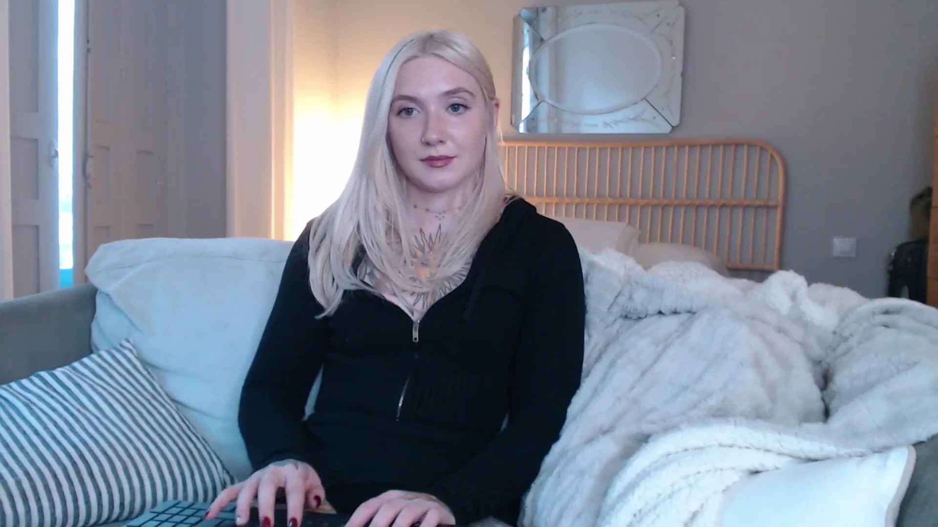 Gallery image thumbnail from Tattoo_bbgirl's myfreecams stream on, 01/31/2025, 17:22 image 18 of 20