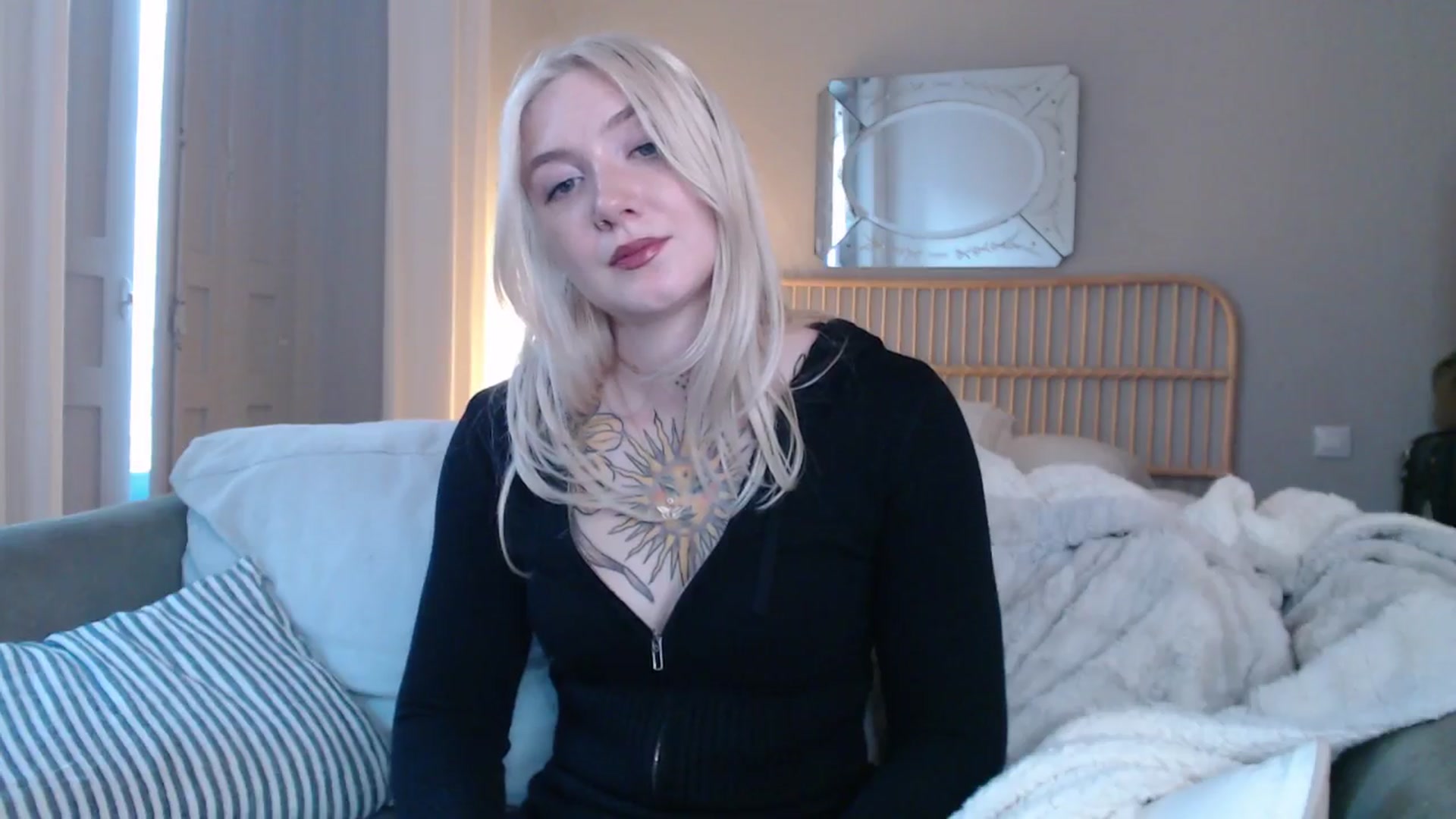 Gallery image thumbnail from Tattoo_bbgirl's myfreecams stream on, 01/31/2025, 17:22 image 12 of 20