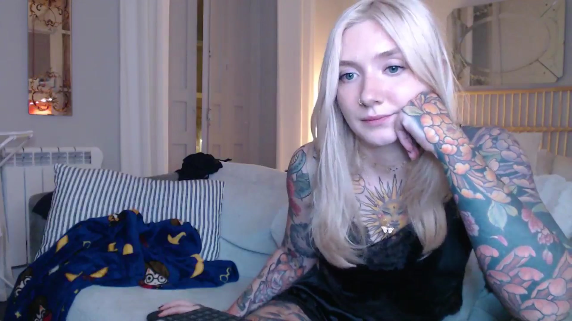 Gallery image thumbnail from Tattoo_bbgirl's myfreecams stream on, 02/02/2025, 20:38 image 11 of 20