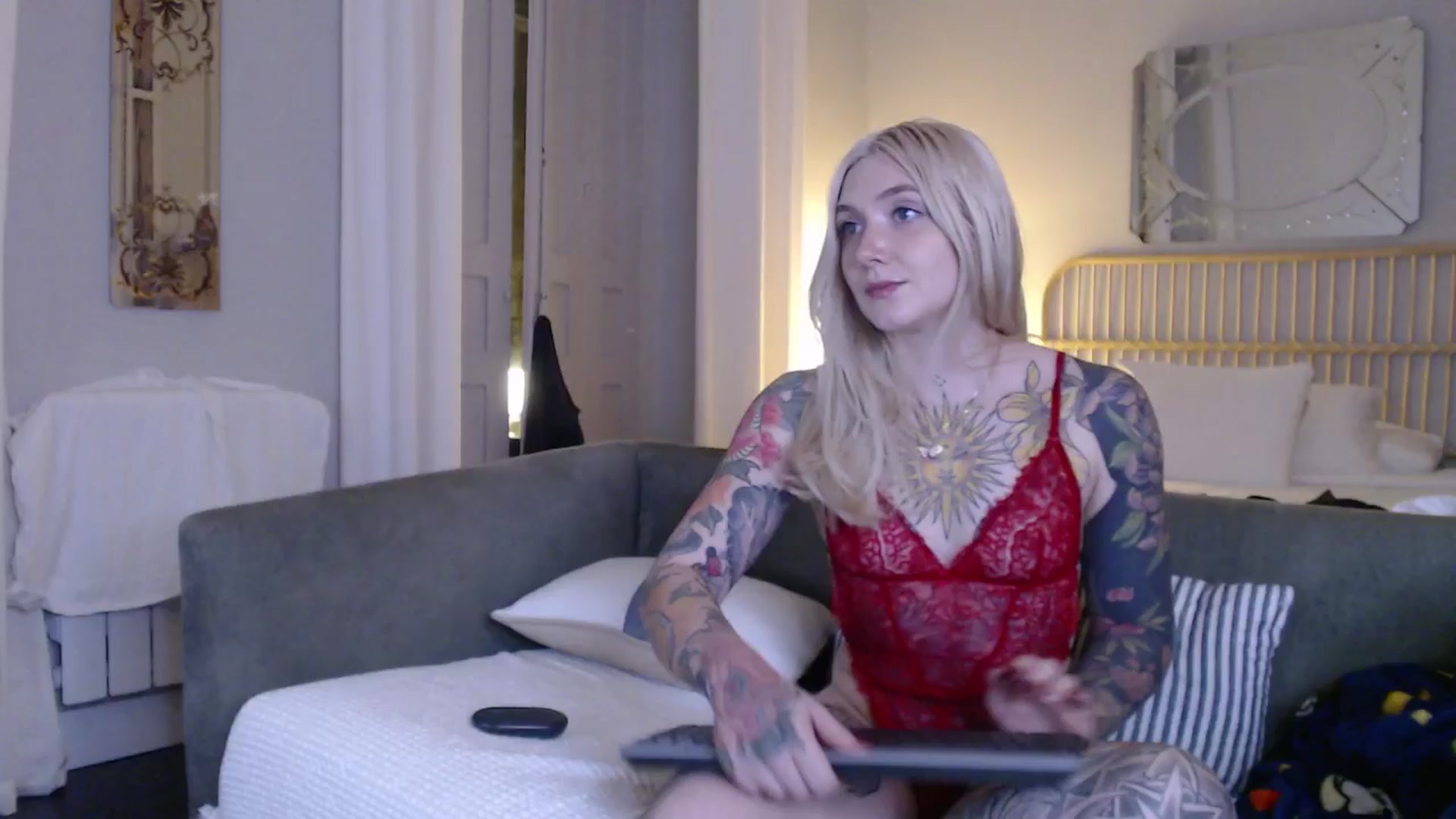 Gallery image thumbnail from Tattoo_bbgirl's myfreecams stream on, 02/04/2025, 22:45 image 4 of 20