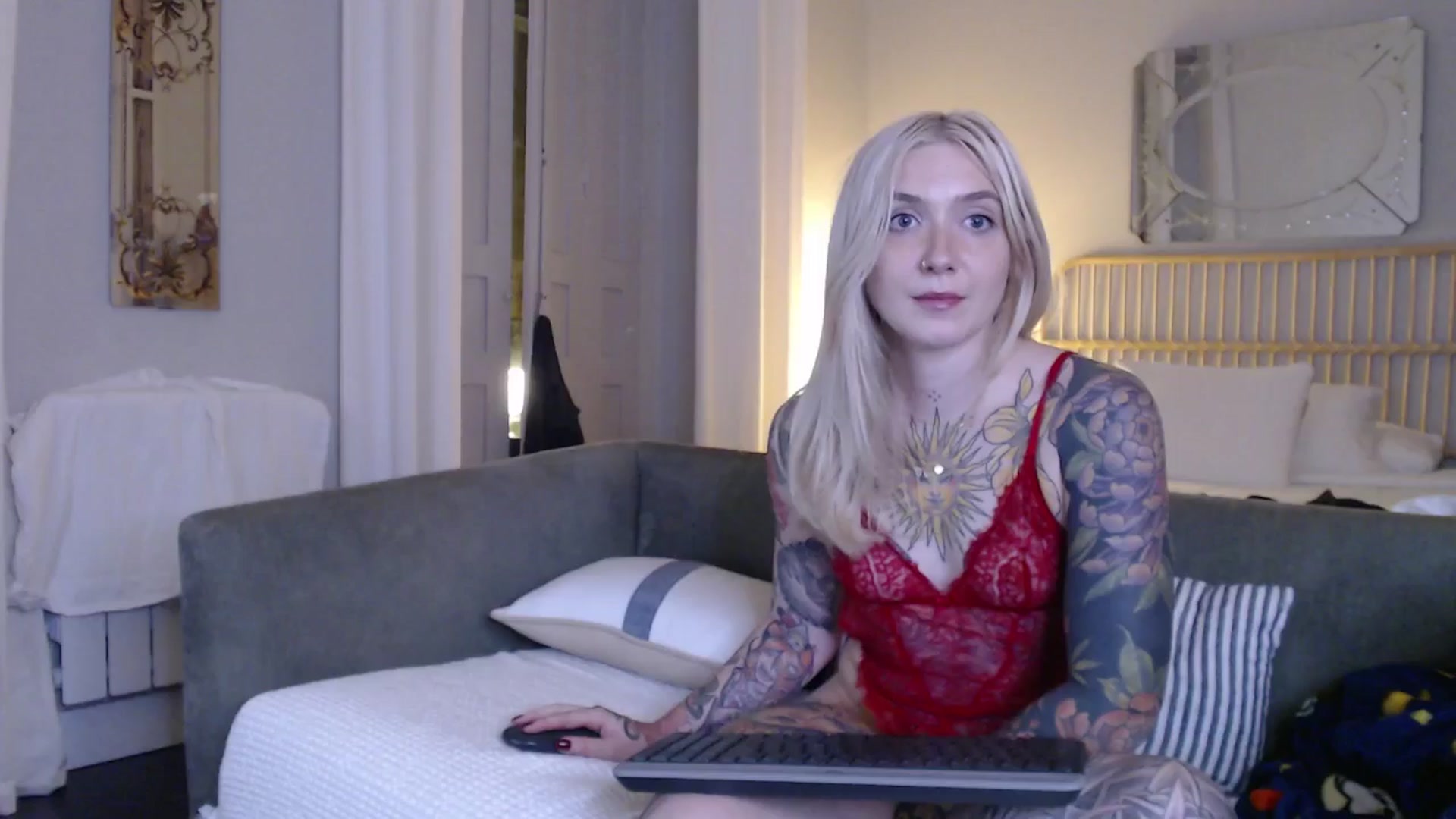 Gallery image thumbnail from Tattoo_bbgirl's myfreecams stream on, 02/04/2025, 22:45 image 3 of 20