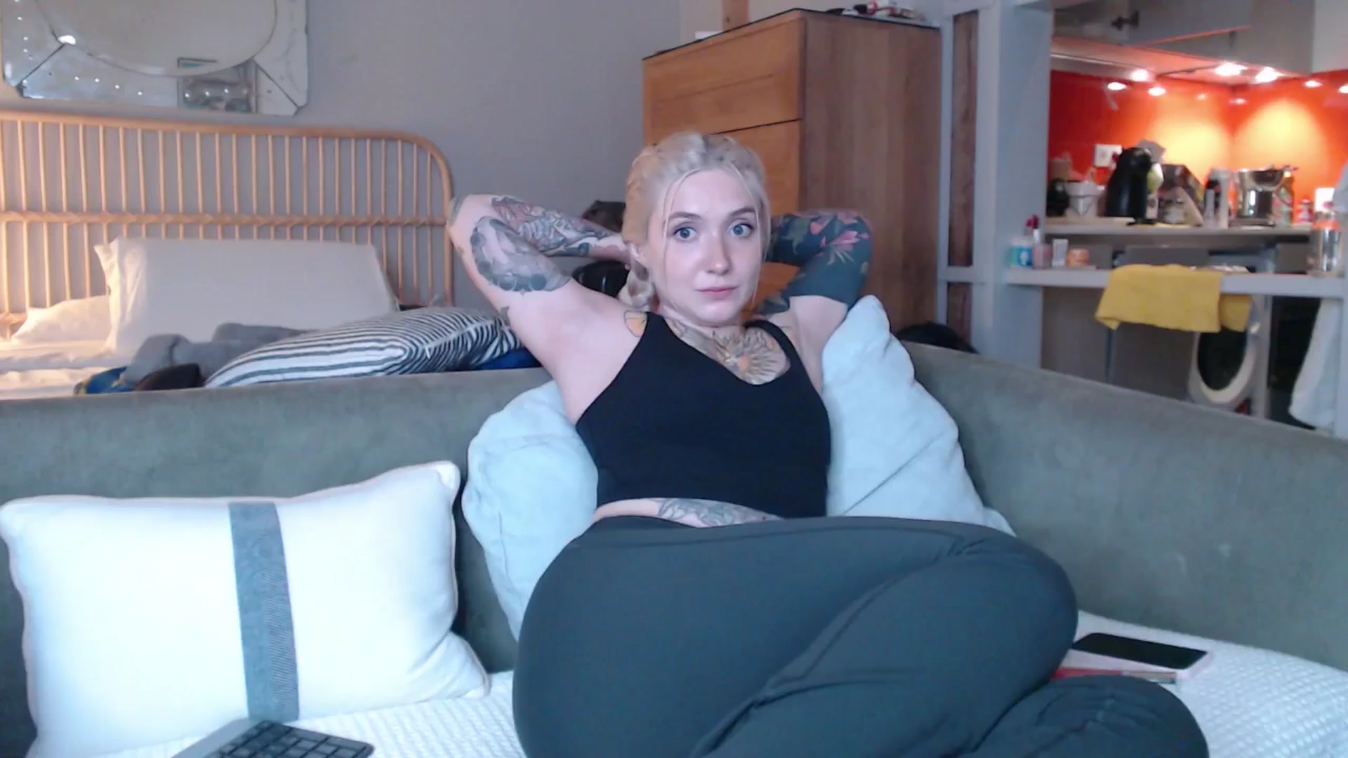 Gallery image thumbnail from Tattoo_bbgirl's myfreecams stream on, 02/05/2025, 20:04 image 11 of 20