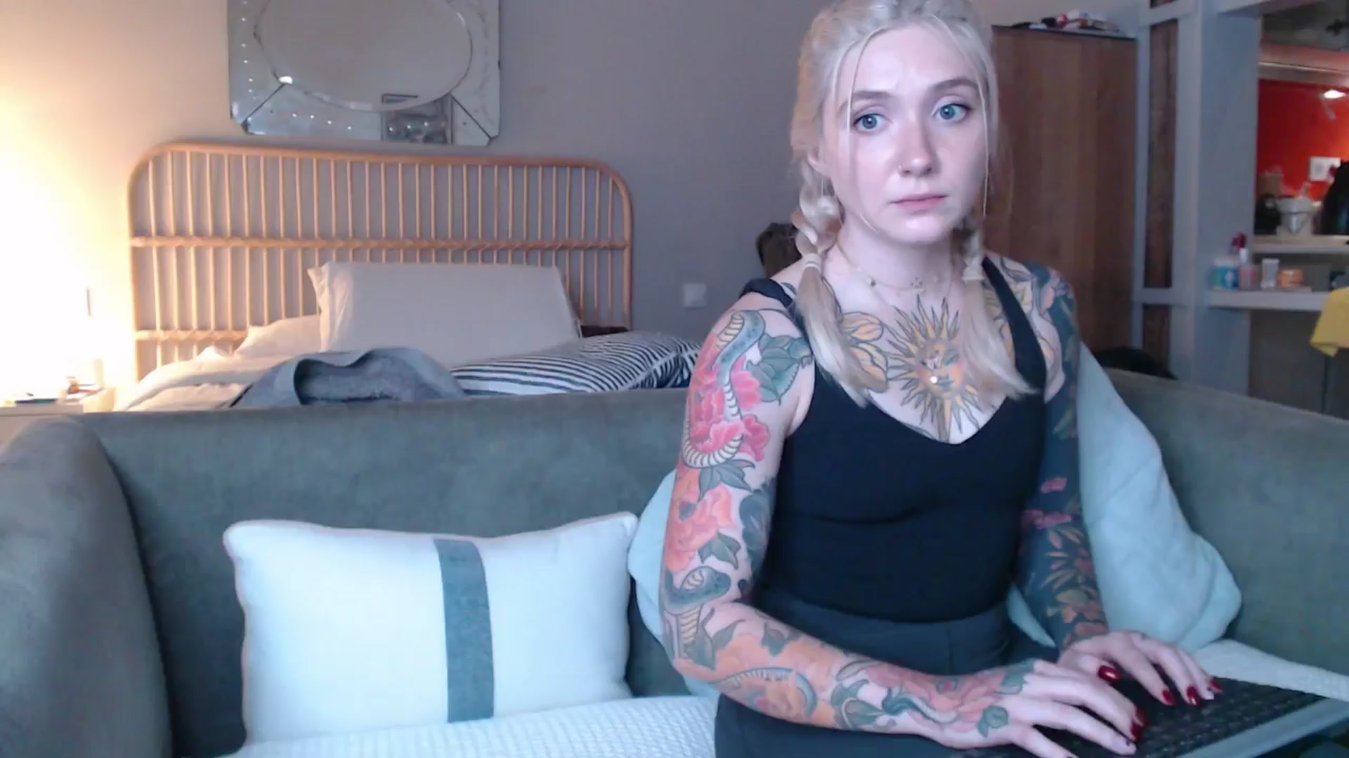Gallery image thumbnail from Tattoo_bbgirl's myfreecams stream on, 02/05/2025, 20:58 image 3 of 20