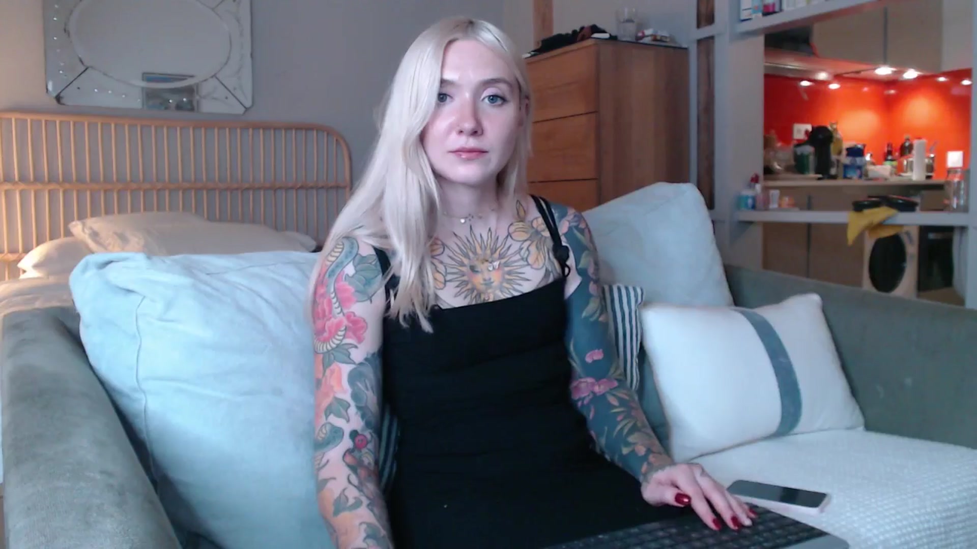 Gallery image thumbnail from Tattoo_bbgirl's myfreecams stream on, 02/07/2025, 18:00 image 5 of 20