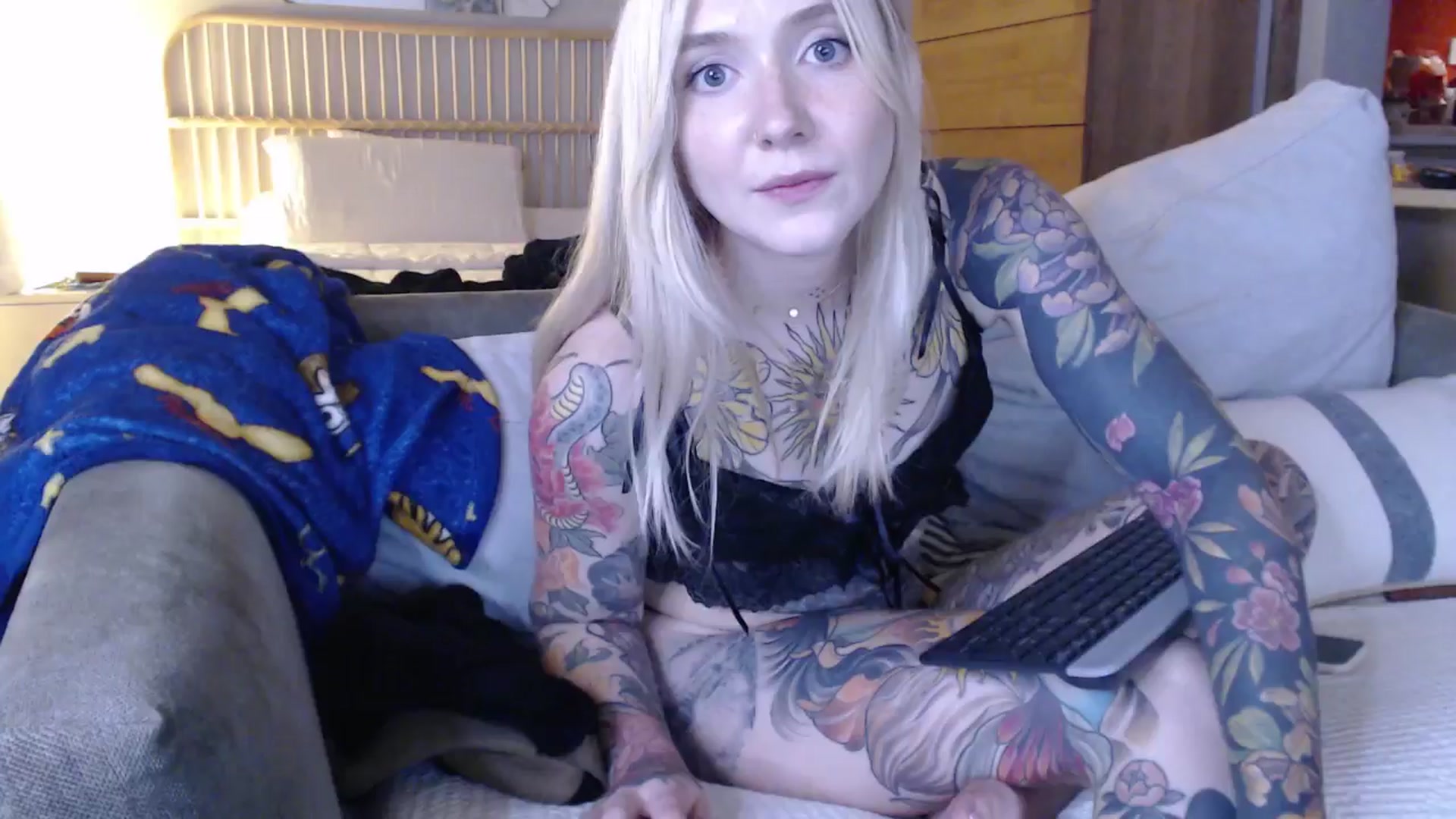 Gallery image thumbnail from Tattoo_bbgirl's myfreecams stream on, 02/08/2025, 20:43 image 1 of 20