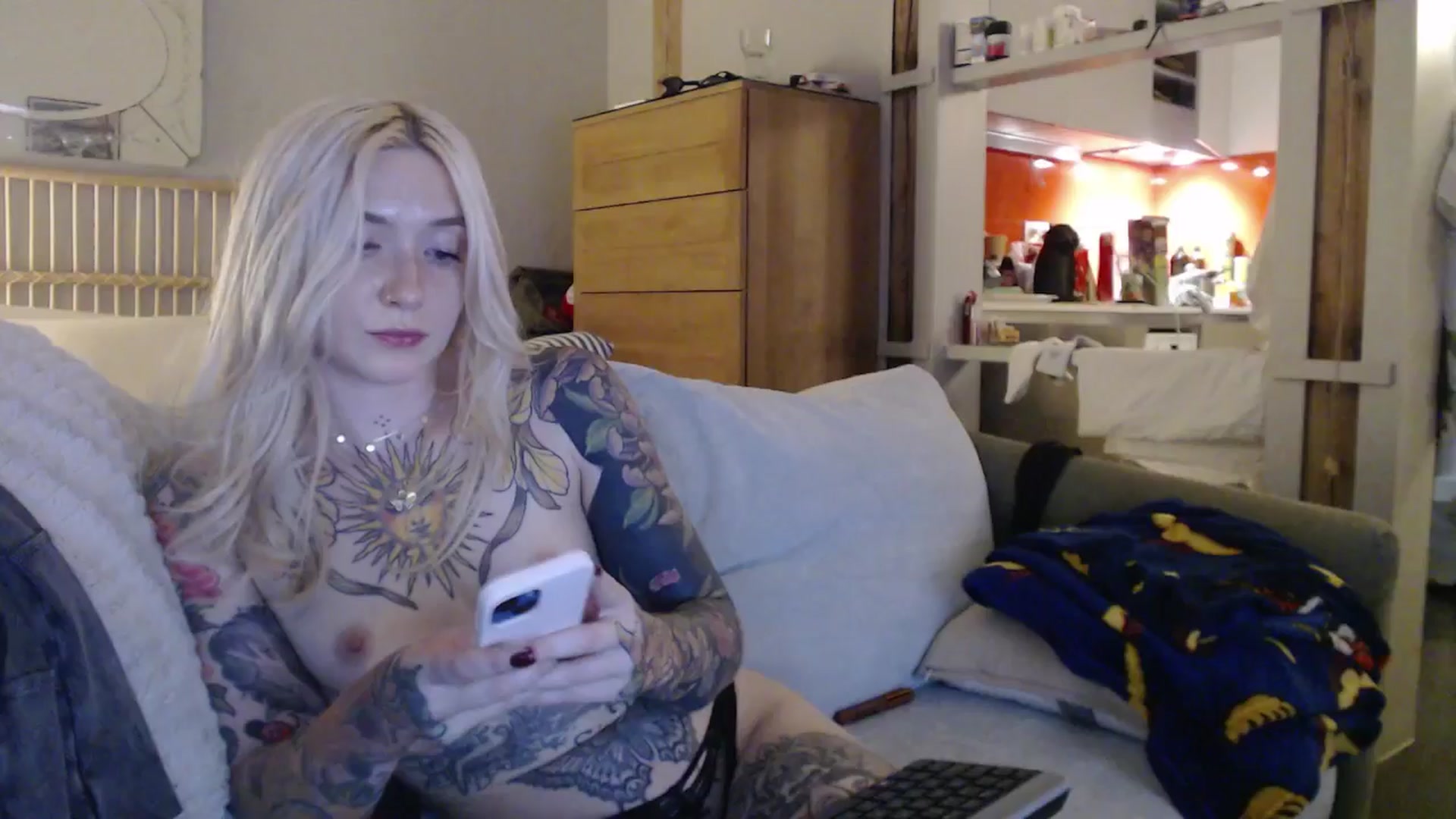 Gallery image thumbnail from Tattoo_bbgirl's myfreecams stream on, 02/20/2025, 24:39 image 10 of 20