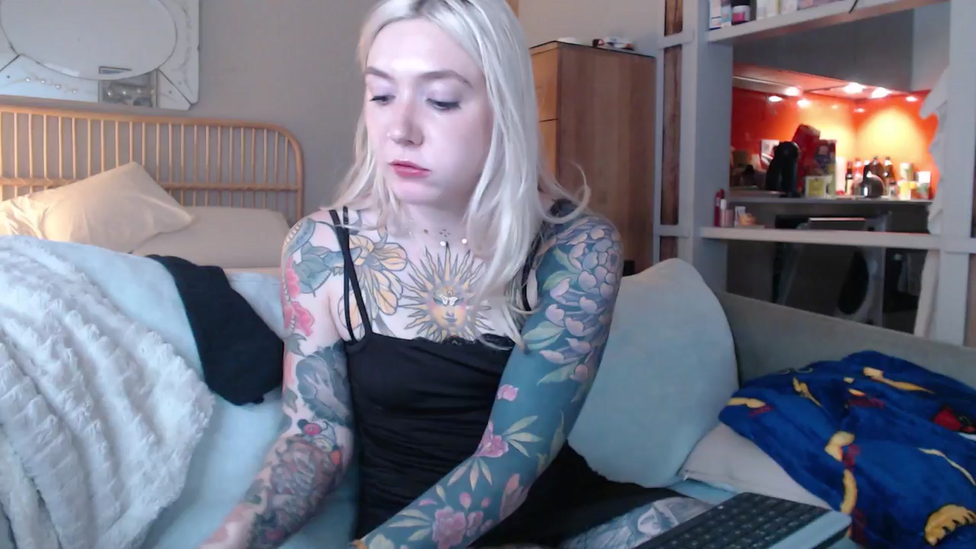 Gallery image thumbnail from Tattoo_bbgirl's myfreecams stream on, 02/20/2025, 17:45 image 18 of 20
