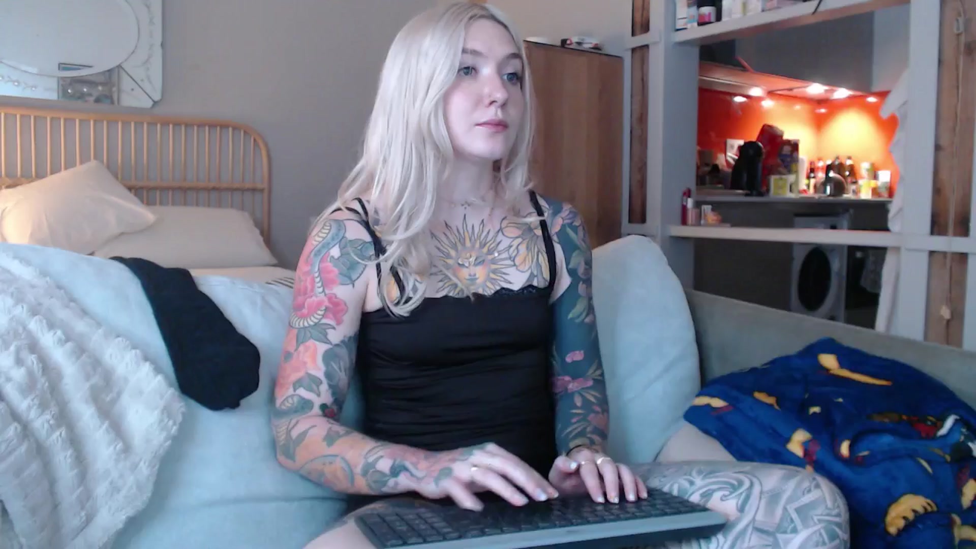 Gallery image thumbnail from Tattoo_bbgirl's myfreecams stream on, 02/20/2025, 17:45 image 11 of 20