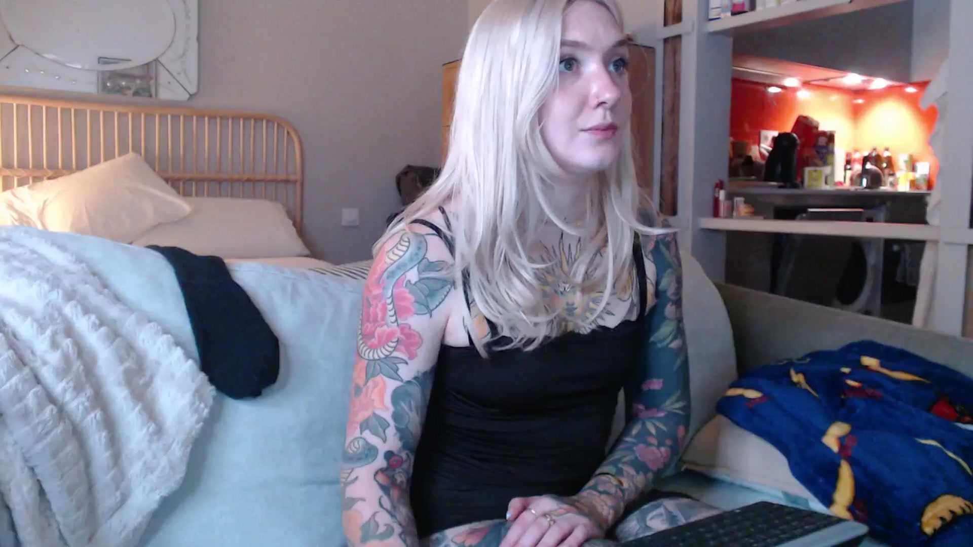 Gallery image thumbnail from Tattoo_bbgirl's myfreecams stream on, 02/20/2025, 18:46 image 17 of 20