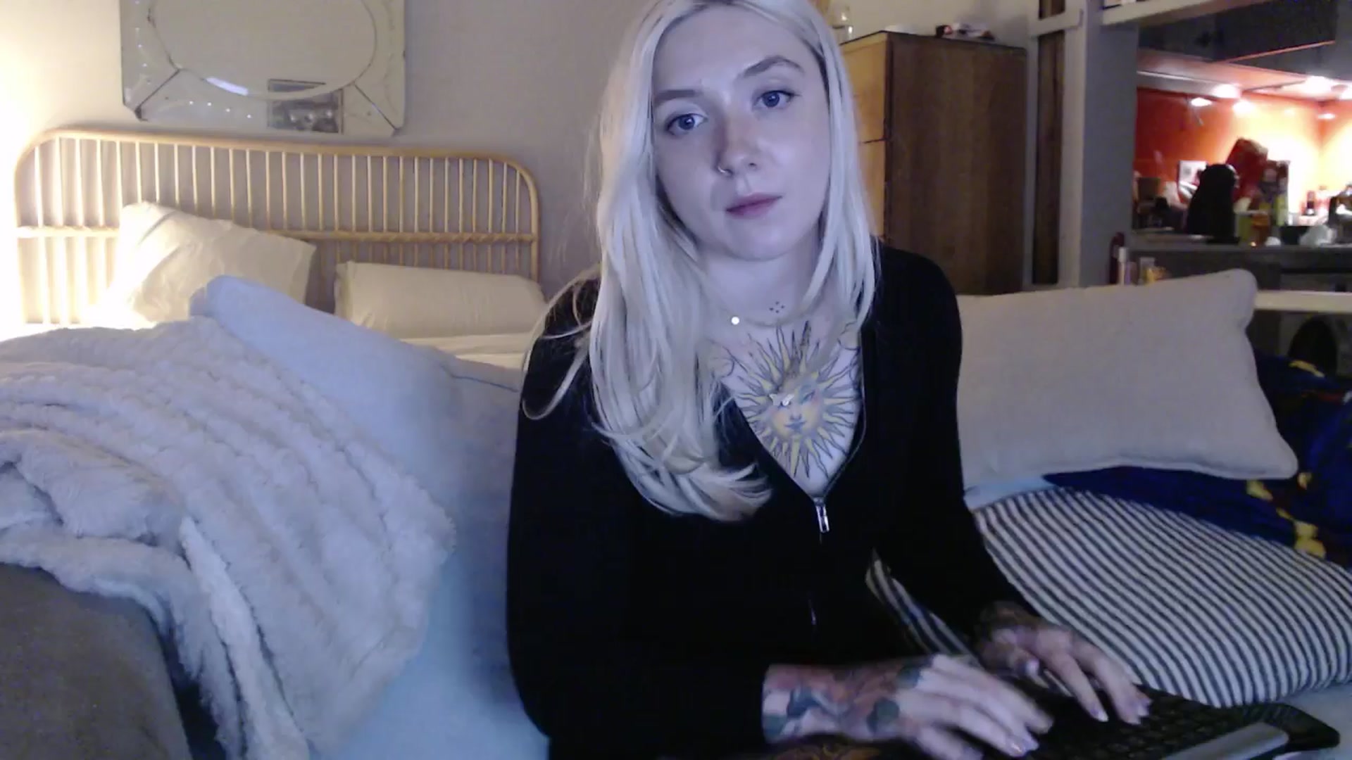 Gallery image thumbnail from Tattoo_bbgirl's myfreecams stream on, 02/21/2025, 22:05 image 20 of 20
