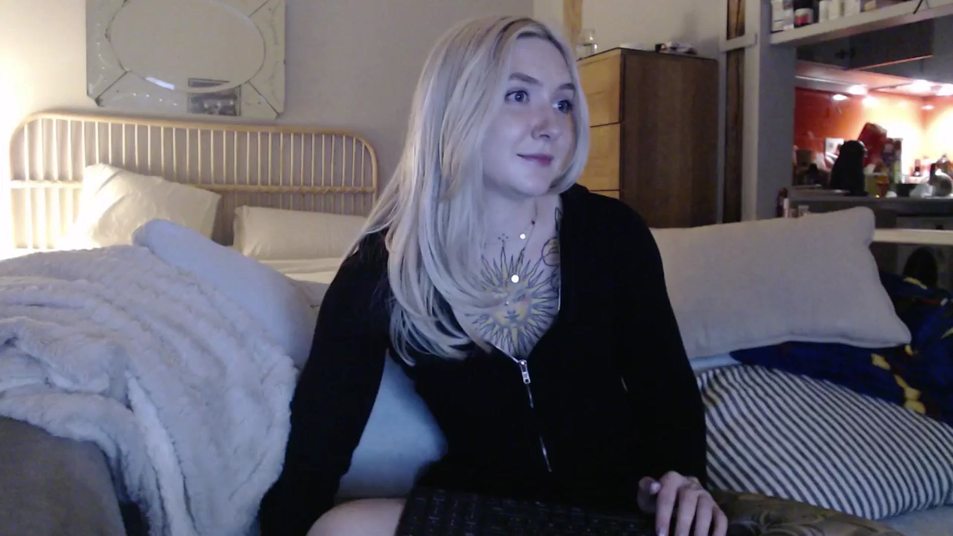 Gallery image thumbnail from Tattoo_bbgirl's myfreecams stream on, 02/21/2025, 22:05 image 11 of 20