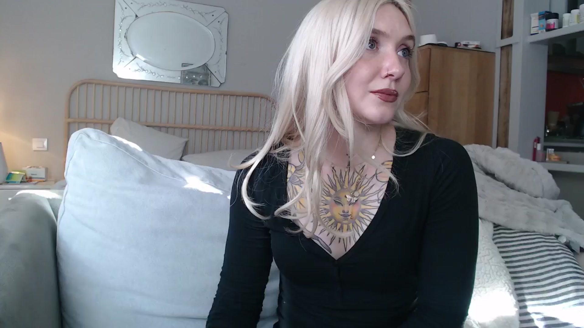 Gallery image thumbnail from Tattoo_bbgirl's myfreecams stream on, 02/24/2025, 21:20 image 1 of 20