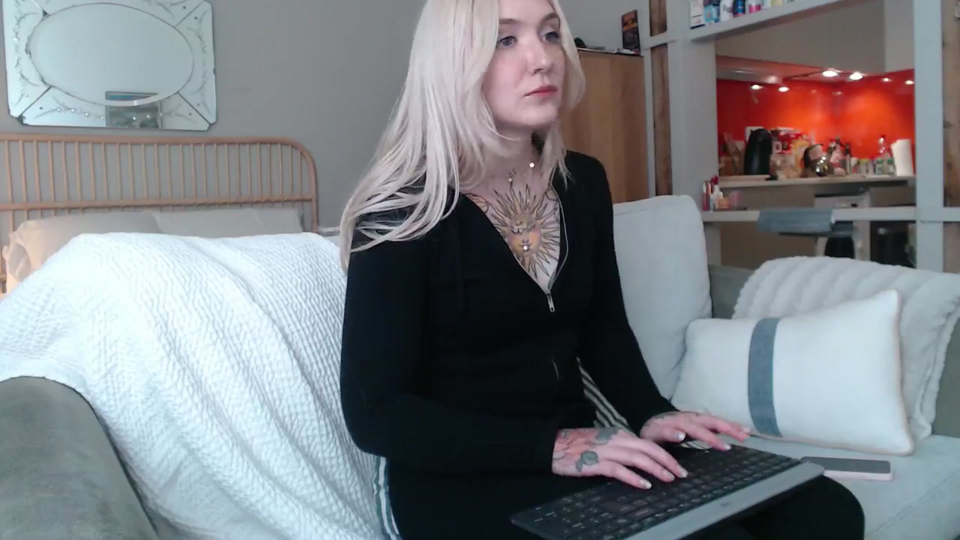 Gallery image thumbnail from Tattoo_bbgirl's myfreecams stream on, 02/25/2025, 19:35 image 7 of 20