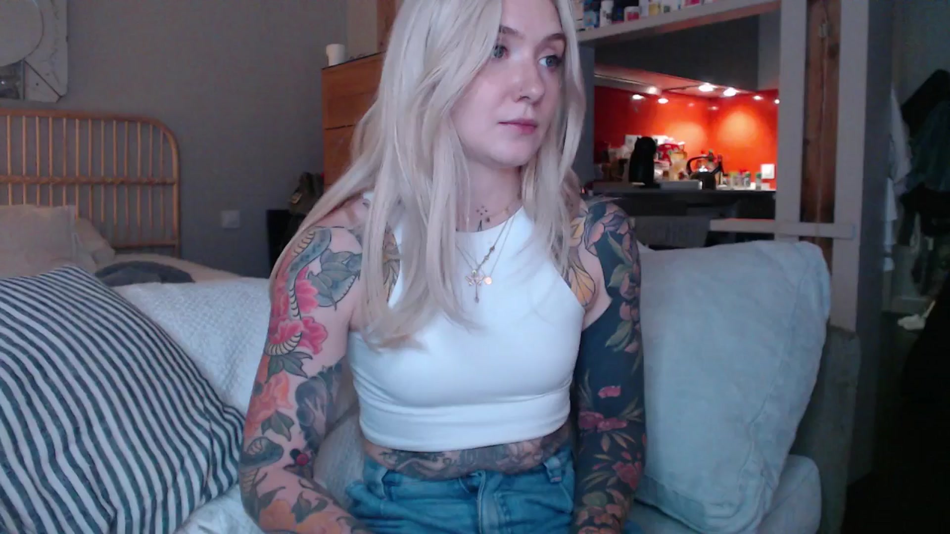 Gallery image thumbnail from Tattoo_bbgirl's myfreecams stream on, 03/01/2025, 20:27 image 2 of 20