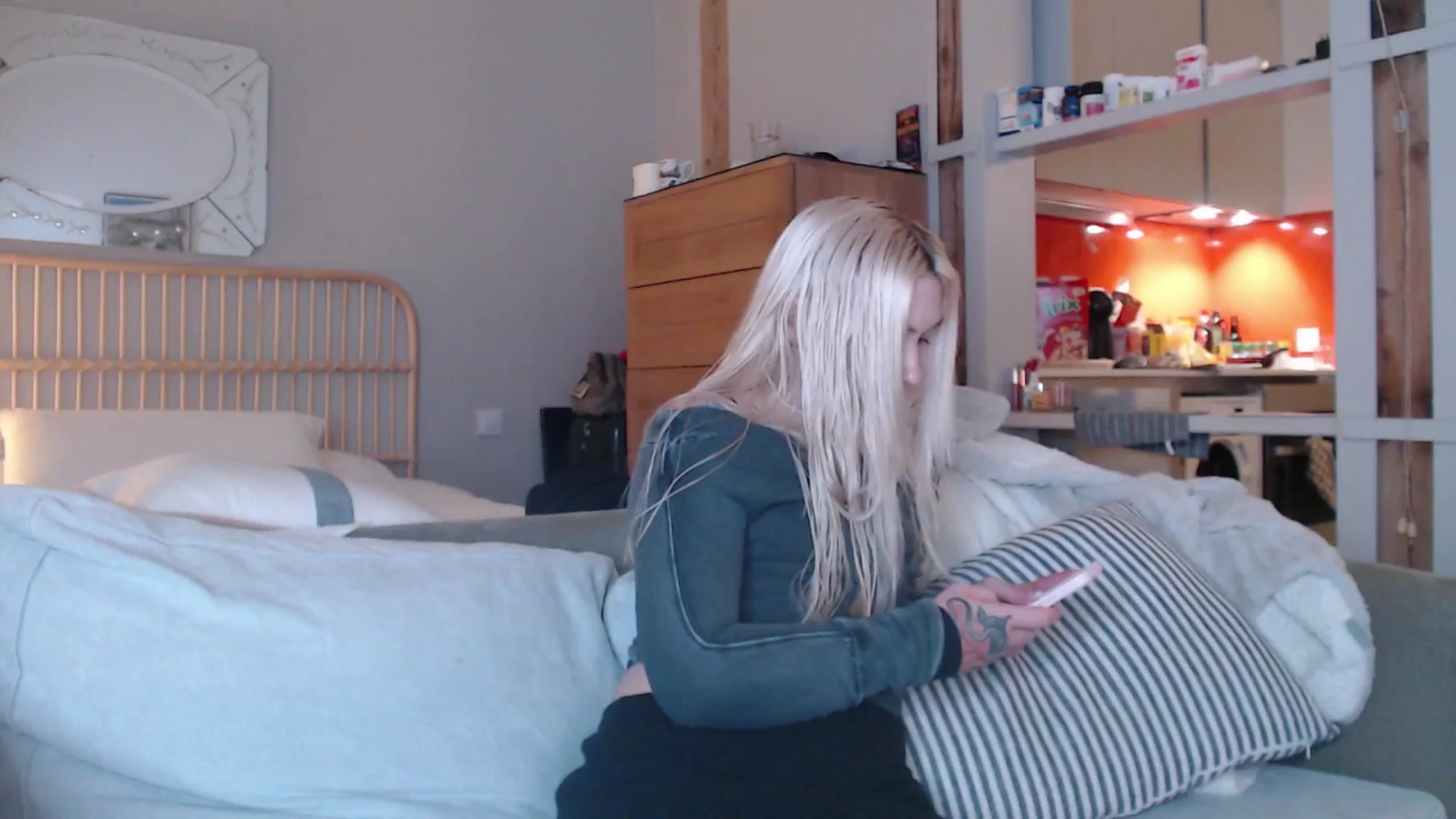 Gallery image thumbnail from Tattoo_bbgirl's myfreecams stream on, 03/06/2025, 18:01 image 1 of 20