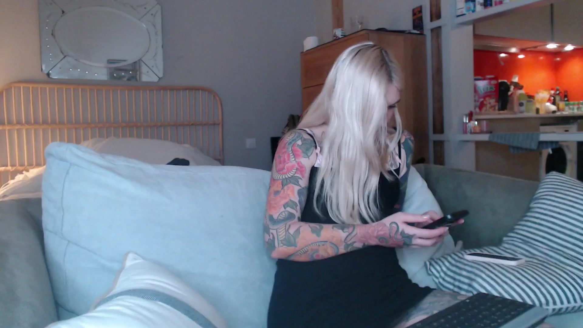 Gallery image thumbnail from Tattoo_bbgirl's myfreecams stream on, 03/07/2025, 20:31 image 8 of 20