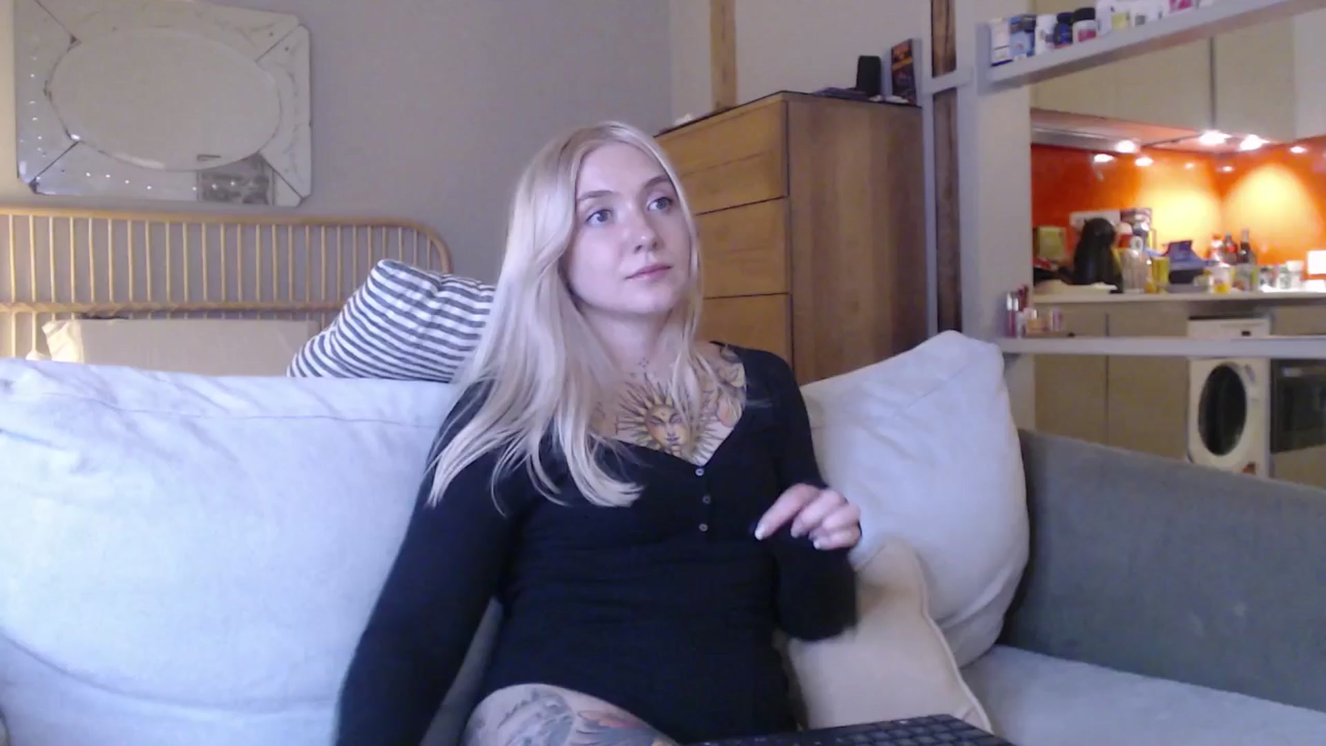 Gallery image thumbnail from Tattoo_bbgirl's myfreecams stream on, 03/18/2025, 20:59 image 8 of 20