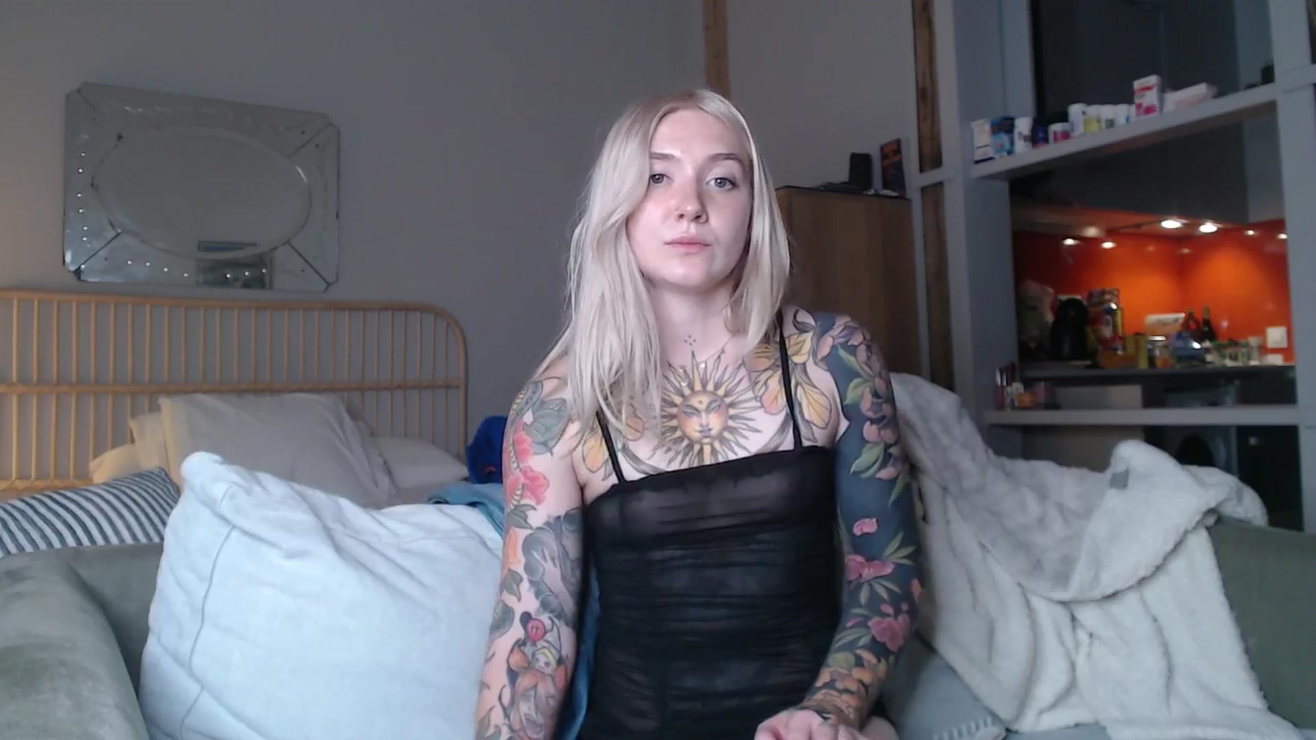 Gallery image thumbnail from Tattoo_bbgirl's myfreecams stream on, 03/19/2025, 18:58 image 18 of 20