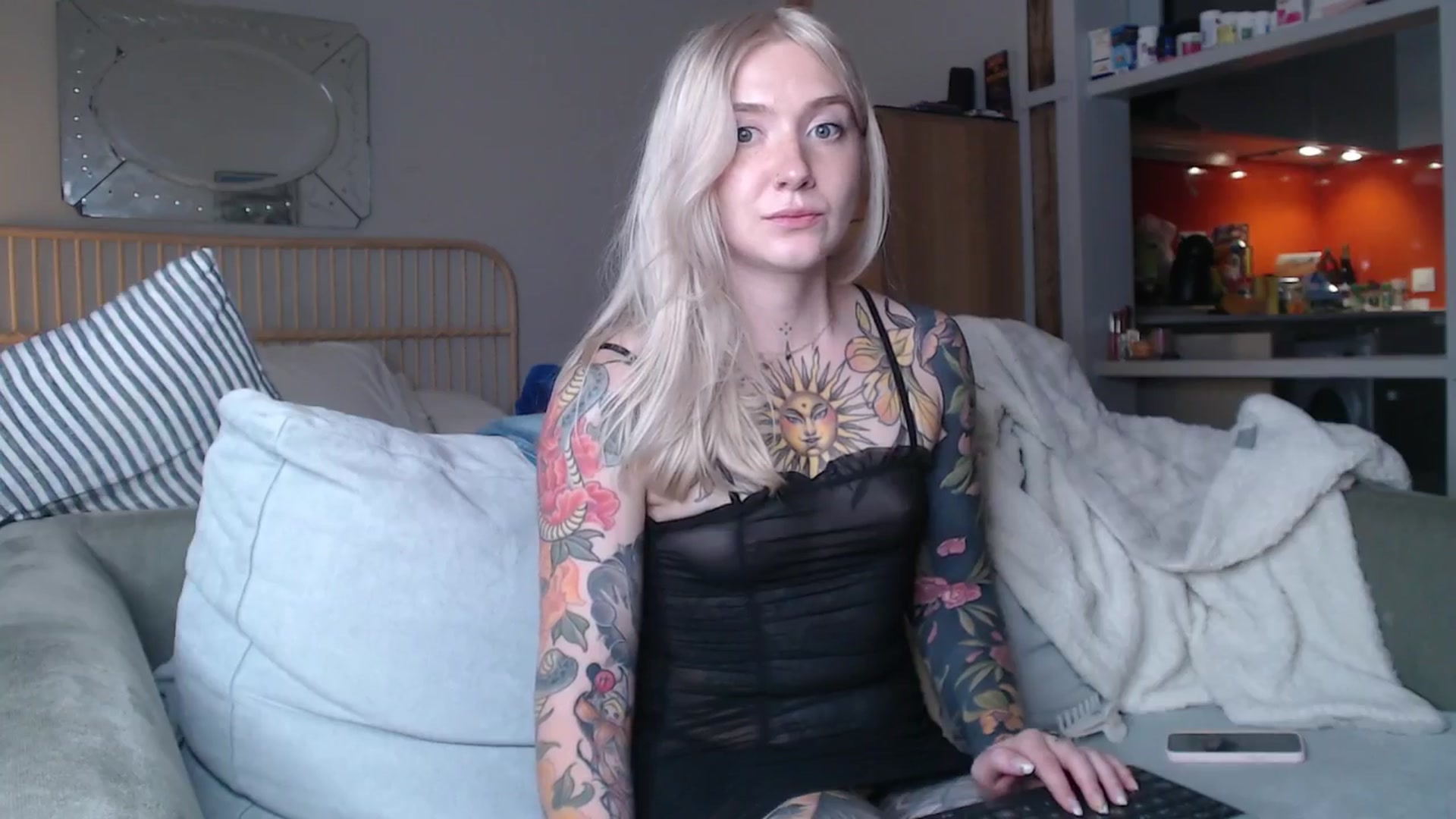 Gallery image thumbnail from Tattoo_bbgirl's myfreecams stream on, 03/19/2025, 18:58 image 15 of 20
