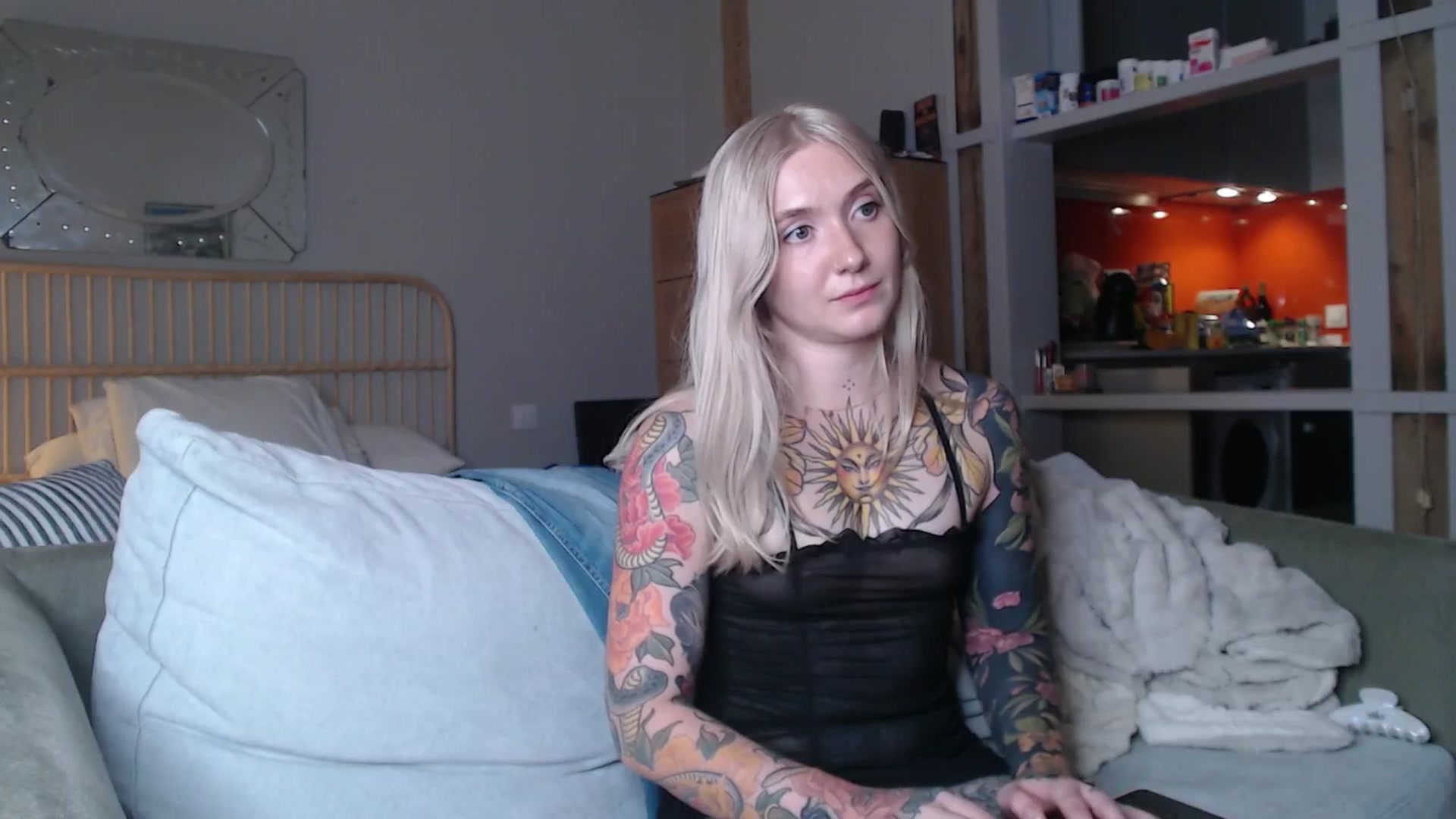 Gallery image thumbnail from Tattoo_bbgirl's myfreecams stream on, 03/19/2025, 22:17 image 2 of 20