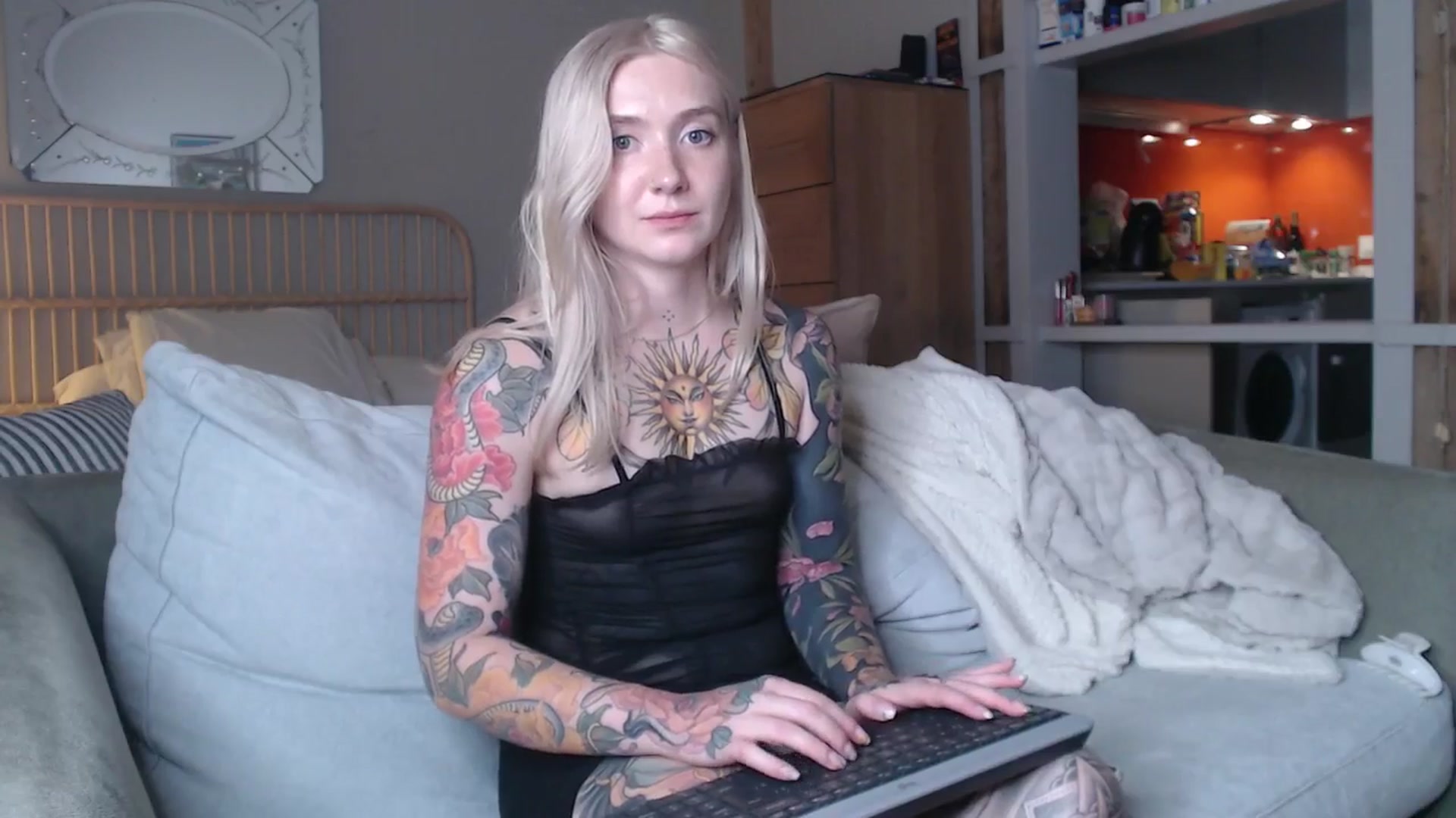 Gallery image thumbnail from Tattoo_bbgirl's myfreecams stream on, 03/19/2025, 22:17 image 6 of 20