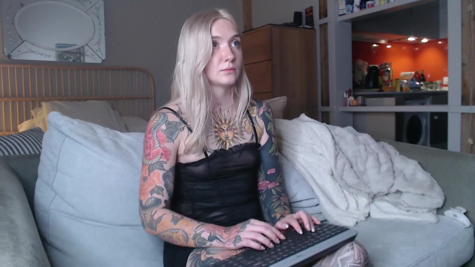 Gallery image thumbnail from Tattoo_bbgirl's myfreecams stream on, 03/19/2025, 22:17 image 8 of 20