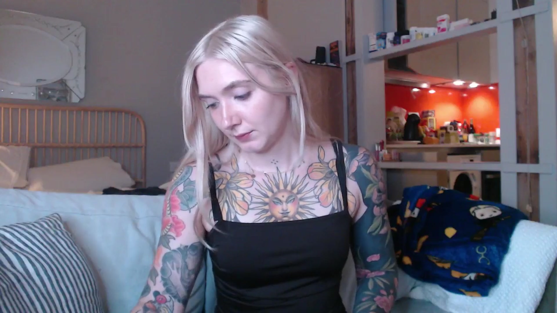 Gallery image thumbnail from Tattoo_bbgirl's myfreecams stream on, 03/20/2025, 18:12 image 14 of 20