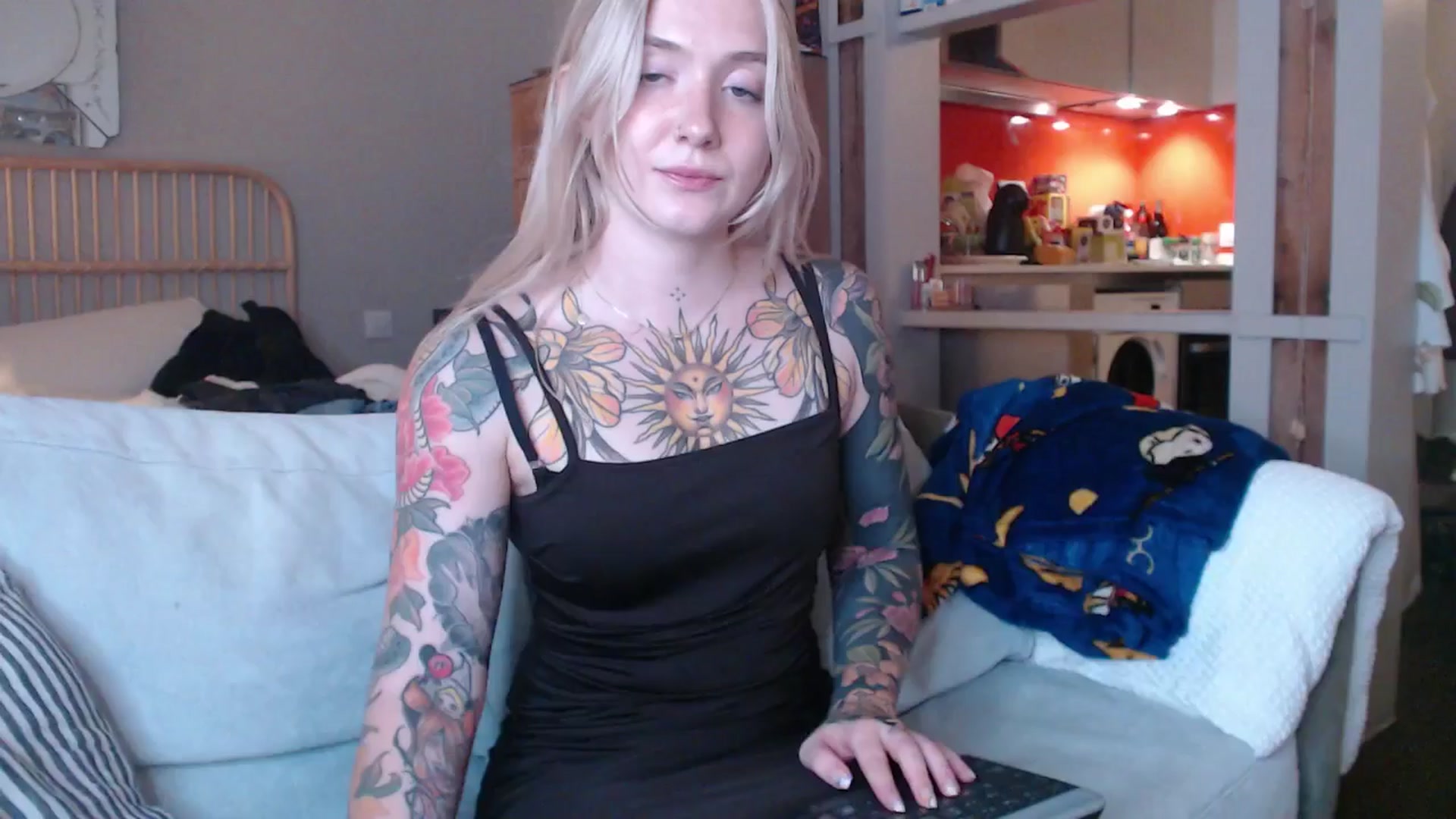Gallery image thumbnail from Tattoo_bbgirl's myfreecams stream on, 03/20/2025, 19:03 image 1 of 20