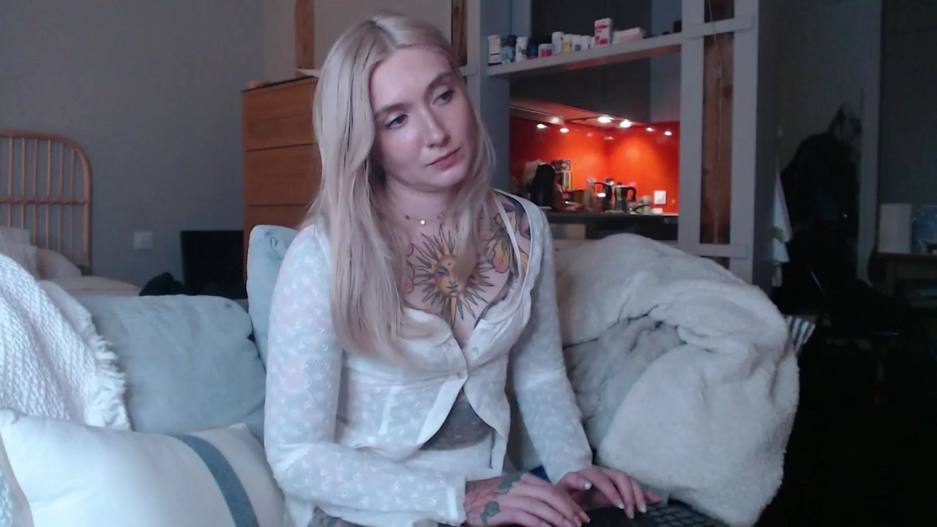 Gallery image thumbnail from Tattoo_bbgirl's myfreecams stream on, 03/24/2025, 20:42 image 6 of 20