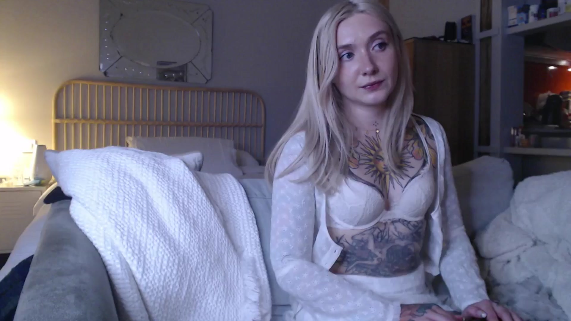 Gallery image thumbnail from Tattoo_bbgirl's myfreecams stream on, 03/24/2025, 20:42 image 20 of 20