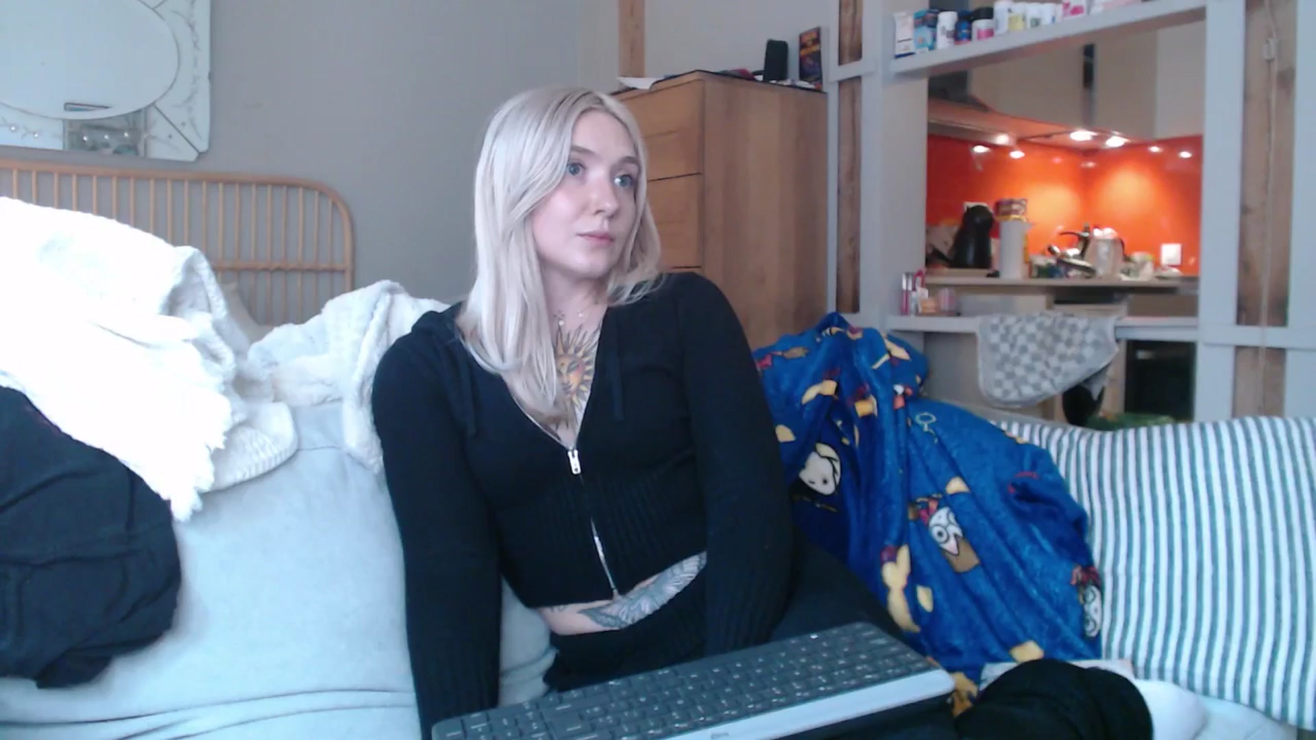 Gallery image thumbnail from Tattoo_bbgirl's myfreecams stream on, 03/25/2025, 18:34 image 7 of 20